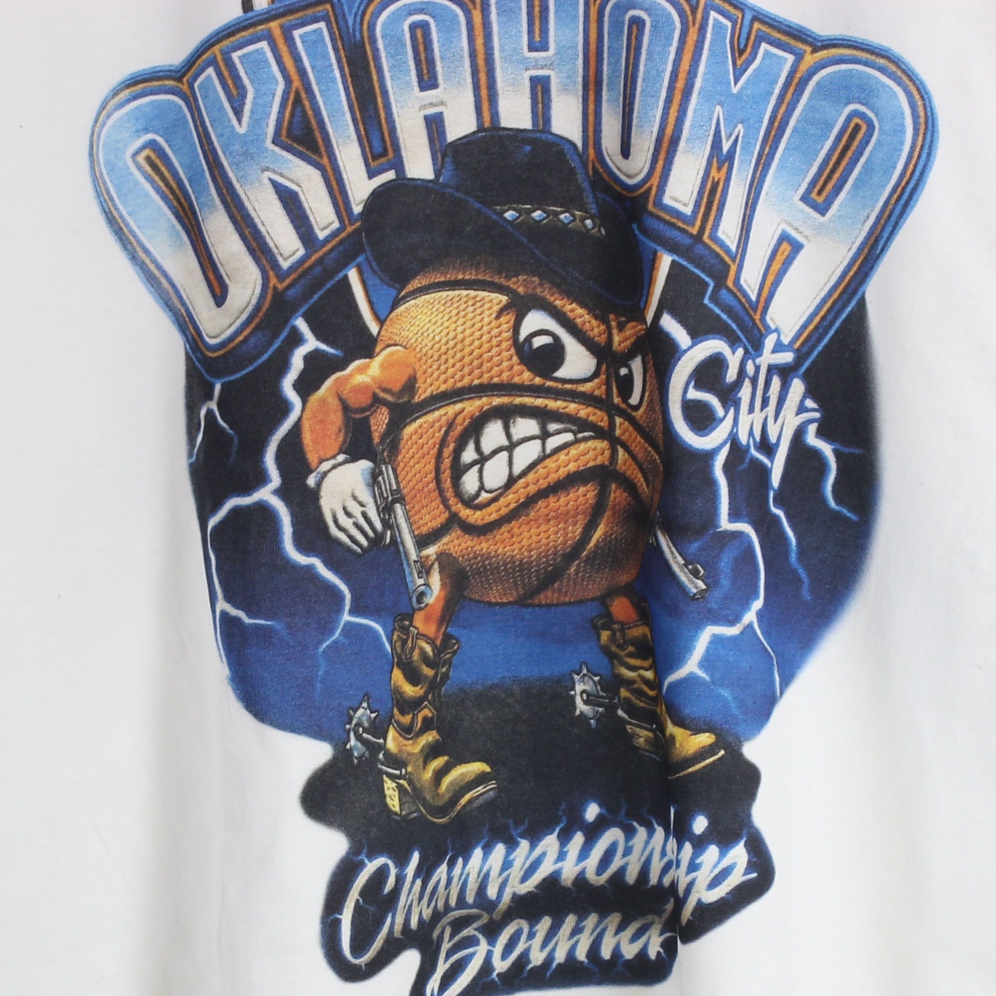 NBA Oklahoma City Thunder Tshirt/Sweatshirt/Hoodie Size US XL / EU 56 / 4 - 6 Thumbnail