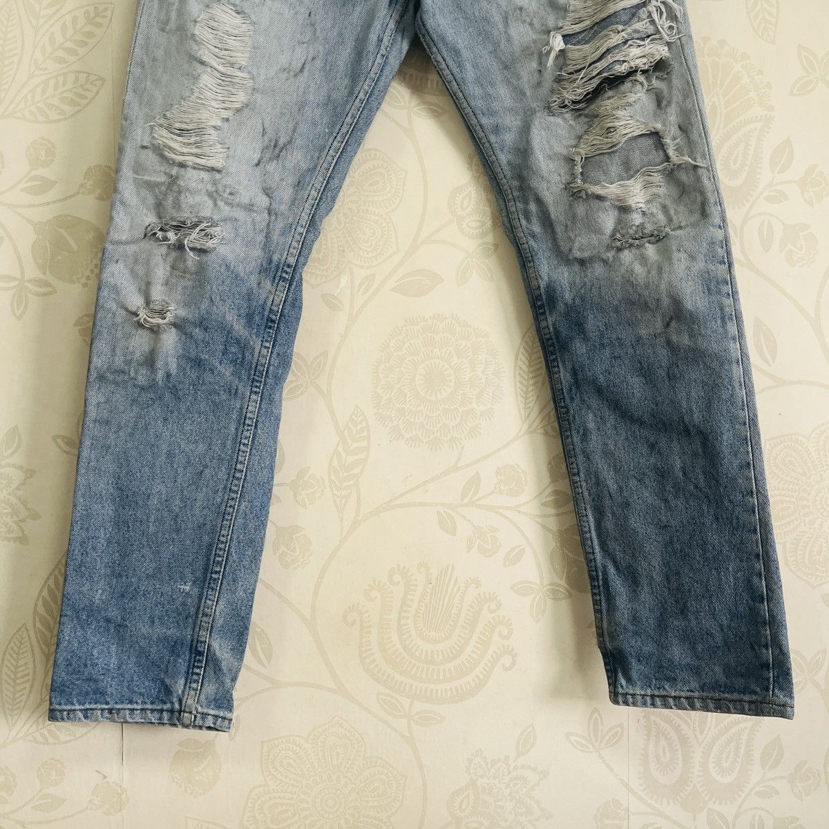 Levi's Grails Levis 501 Button 650 Distressed Ripped Denim USA Size US 30 / EU 46 - 10 Thumbnail