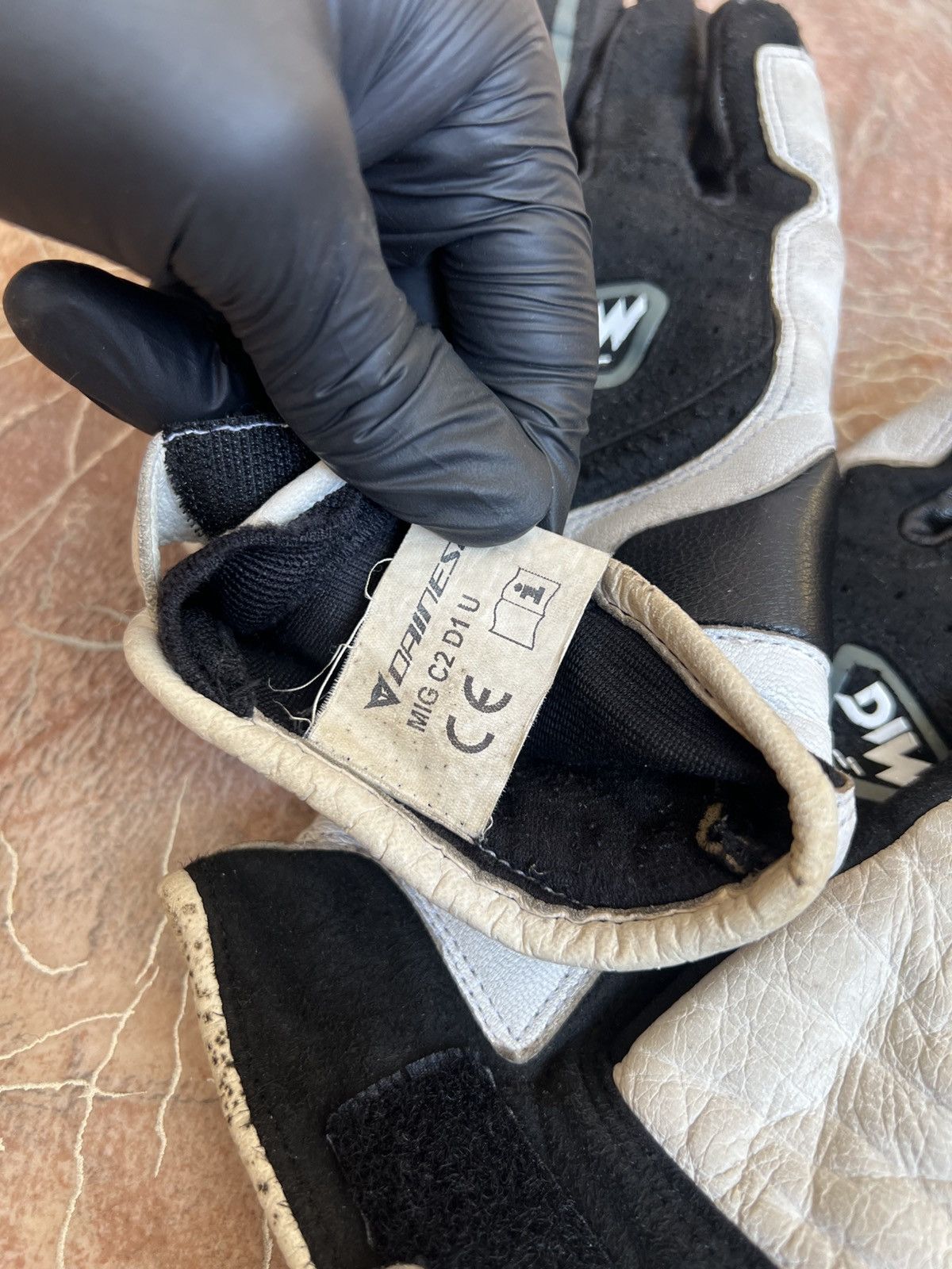 Dainese Vintage Y2K Dainese punk rock biker moto gloves leather