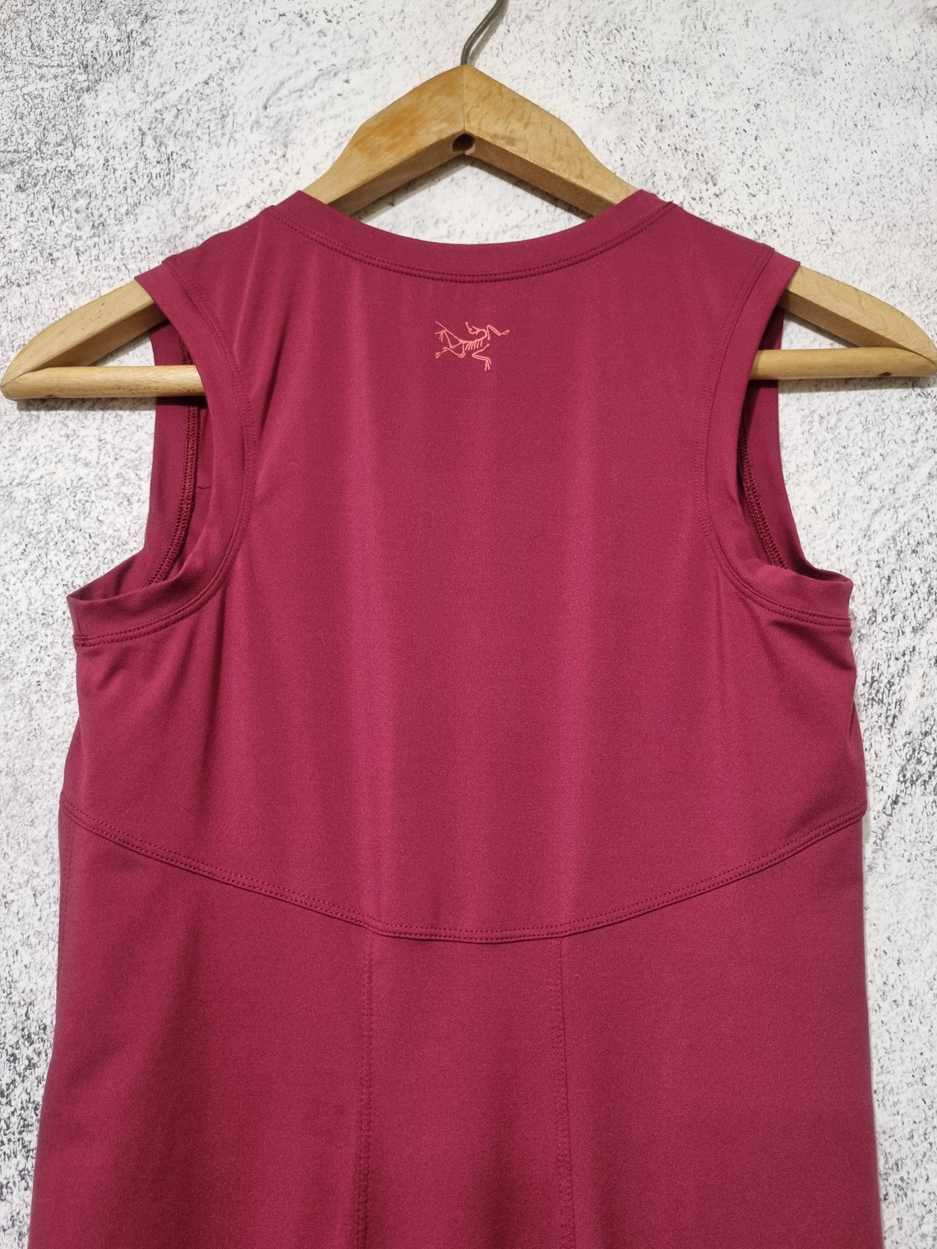 Arc'teryx Arc'teryx Soltera Sleeveless Stretch Cherry Dress Size XS / US 0-2 / IT 36-38 - 8 Thumbnail