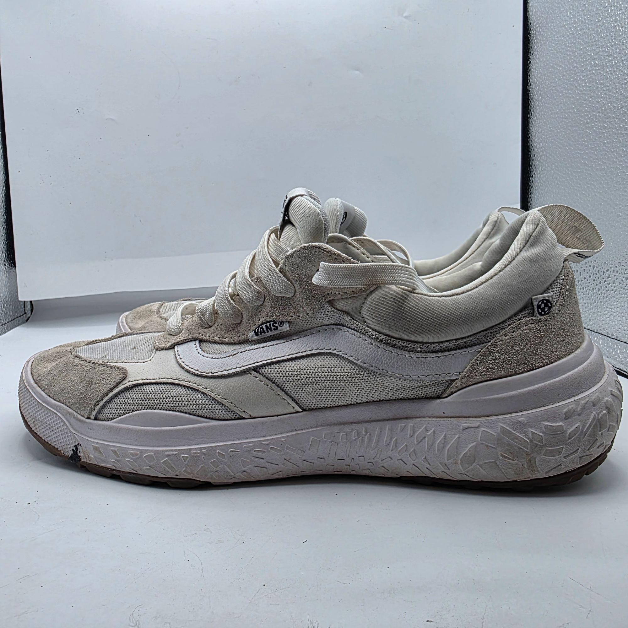 Vans Vans UltraRange Neo VR3 Mens Size 11 Triple White Shoes Athl Size US 11 / EU 44 - 13 Thumbnail