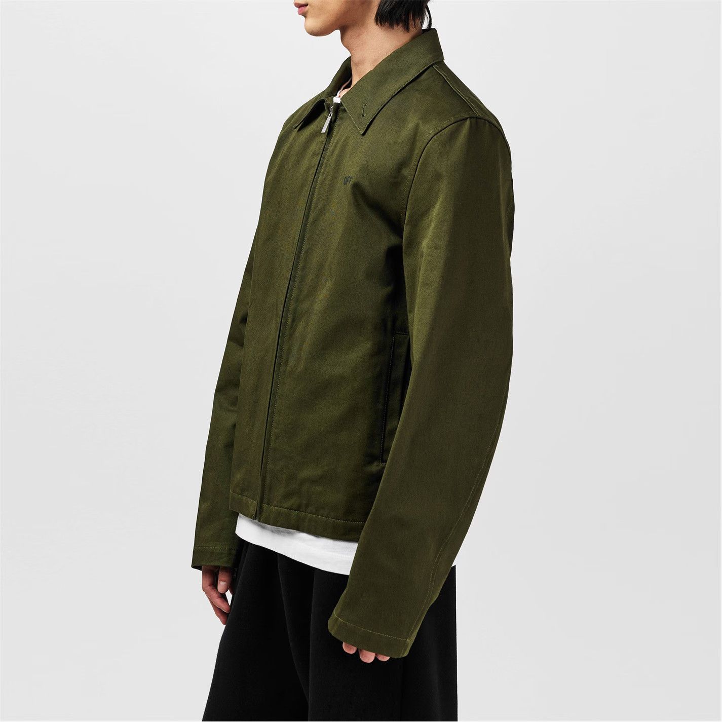 Off-White o1g2r1mq0326 Arrow Long Sleeve Zip Overshirt in Khaki Size US S / EU 44-46 / 1 - 5 Thumbnail