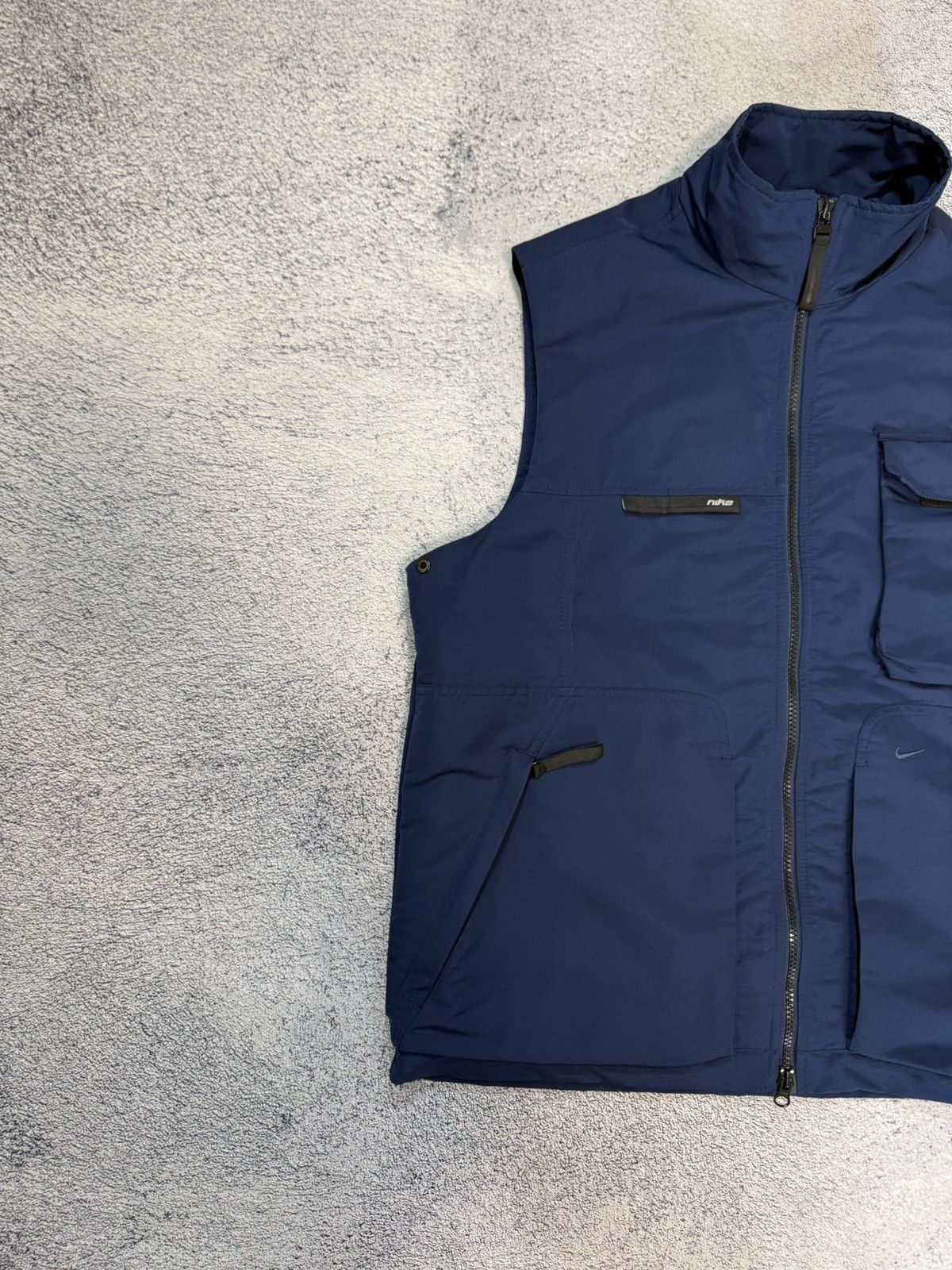 Nike Nike Vintage Puffer Vest Men’s Blue Size M Jacket 90s Style Size US M / EU 48-50 / 2 - 5 Thumbnail