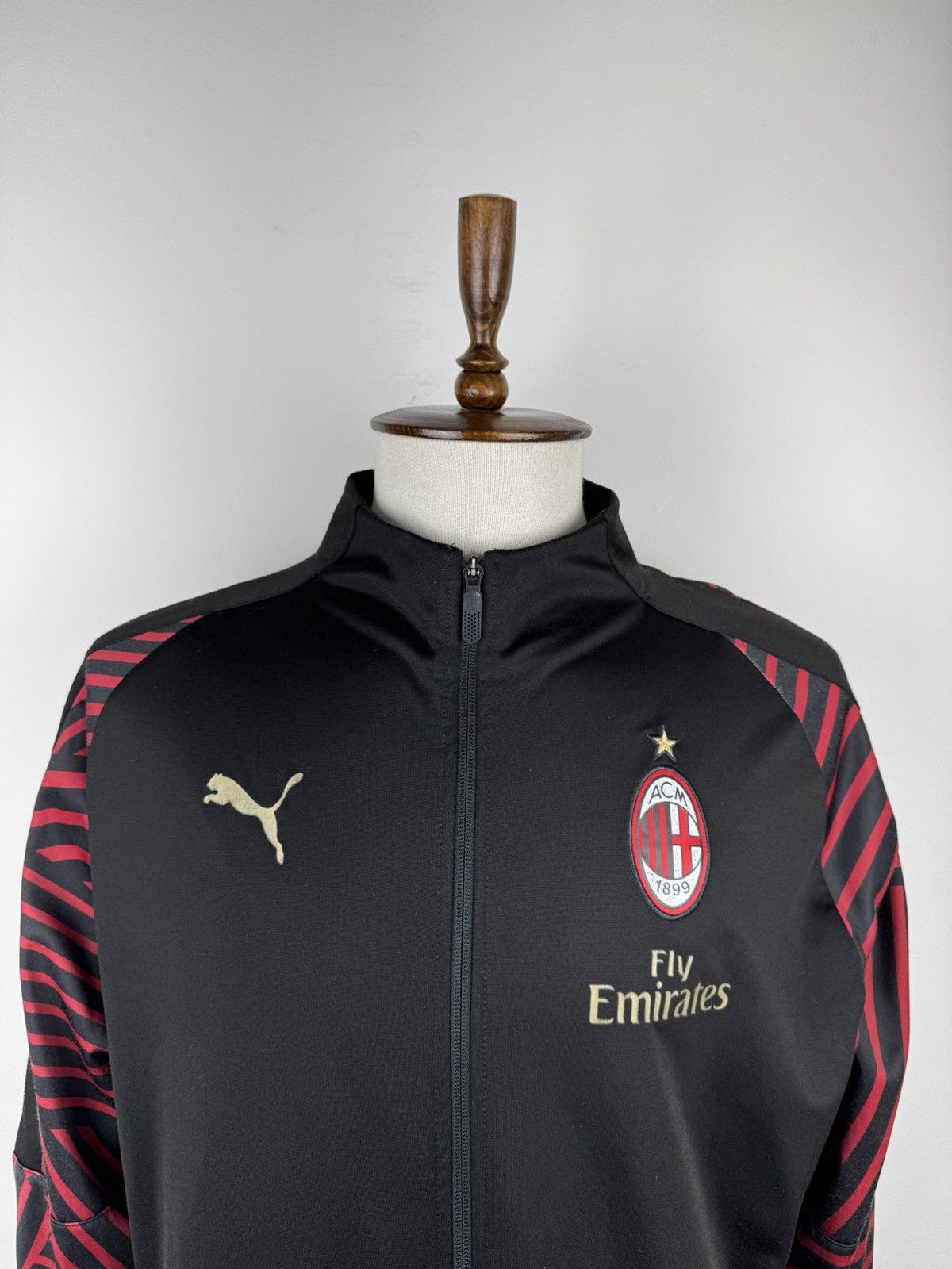 Puma Men’s PUMA AC Milan Track Top Jacket size XL Size US XL / EU 56 / 4 - 2 Thumbnail