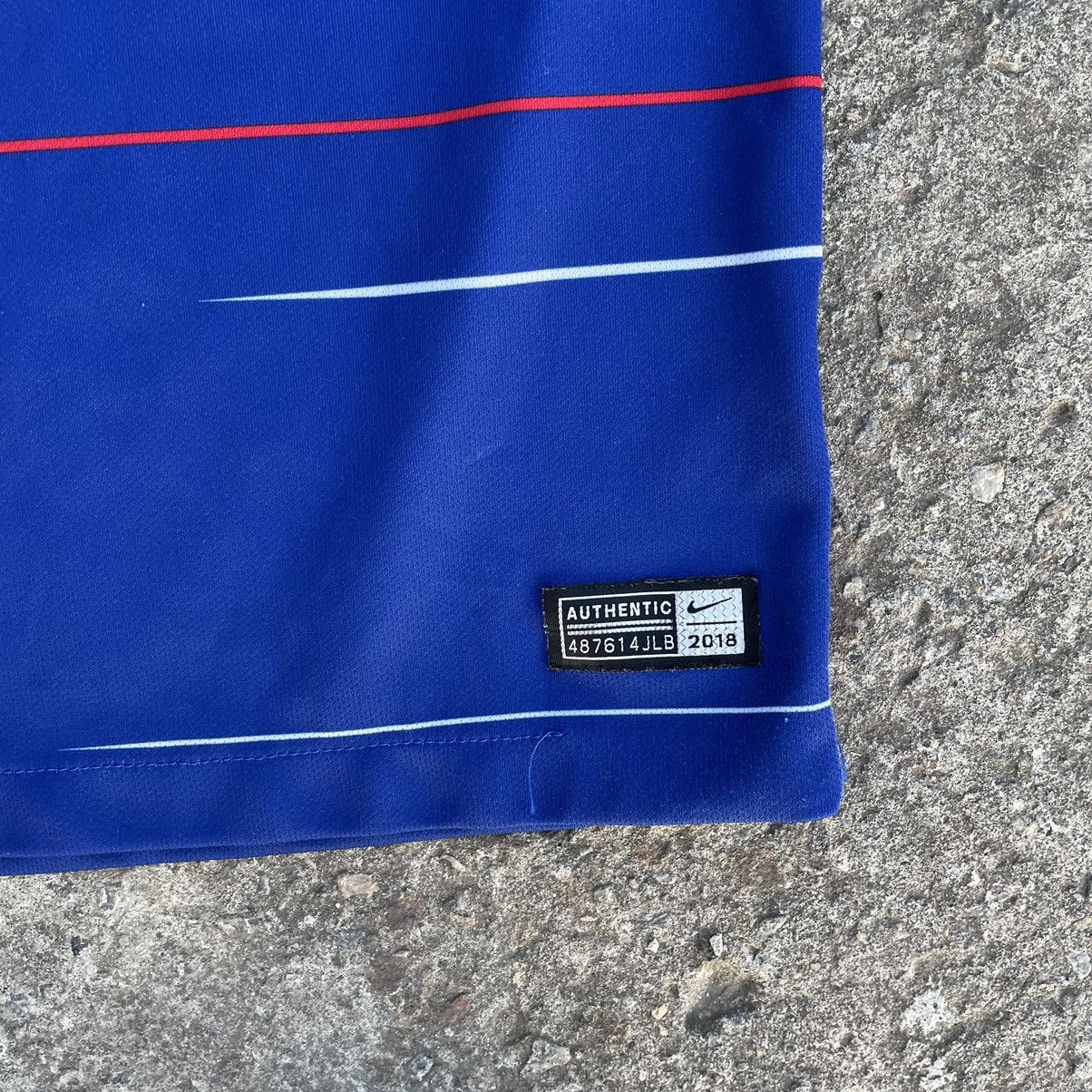 Vintage Vintage Nike T-shirts Chelsea Sport Football Y2K 90s Size US XXS / EU 40 - 7 Thumbnail