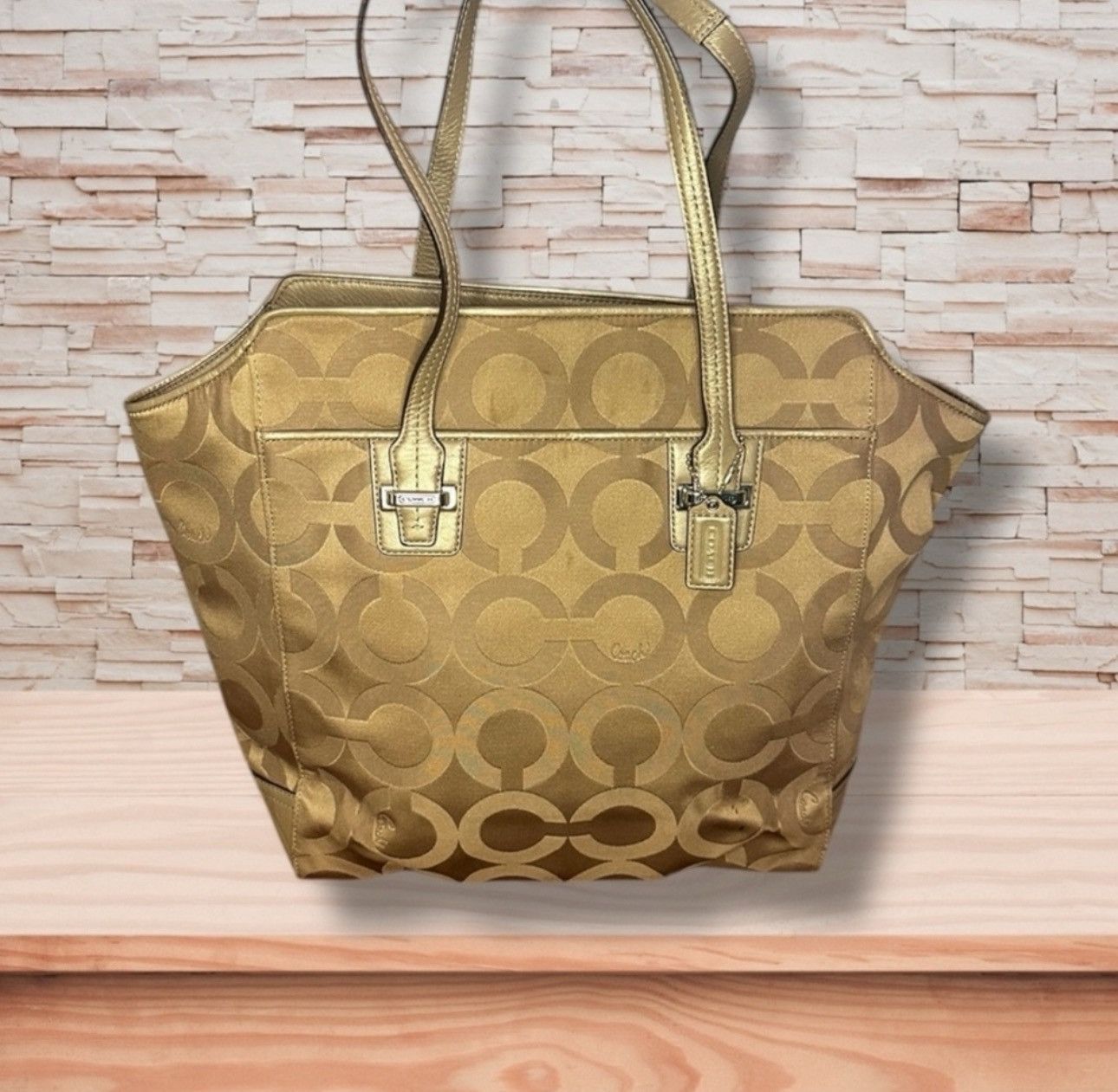 Coach Coach Taylor Op Art Signature Tote – Gold Monogram Size ONE SIZE - 1 Thumbnail