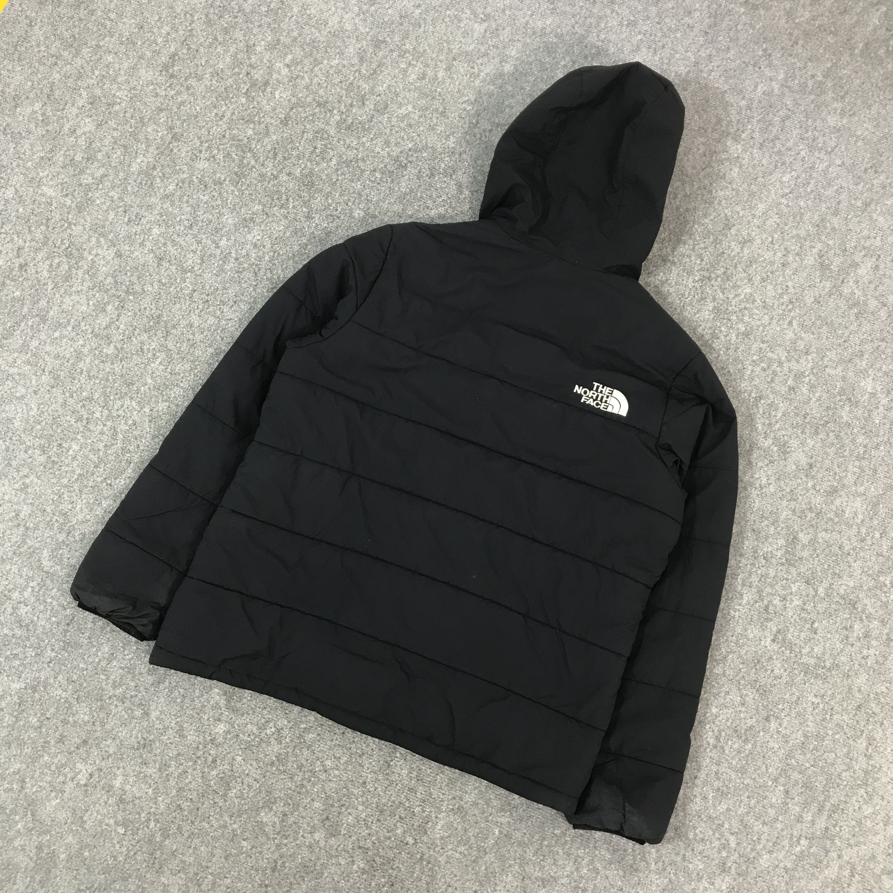 The North Face THE NORTH FACE PUFFER HOODIES JACKET Size US L / EU 52-54 / 3 - 6 Thumbnail