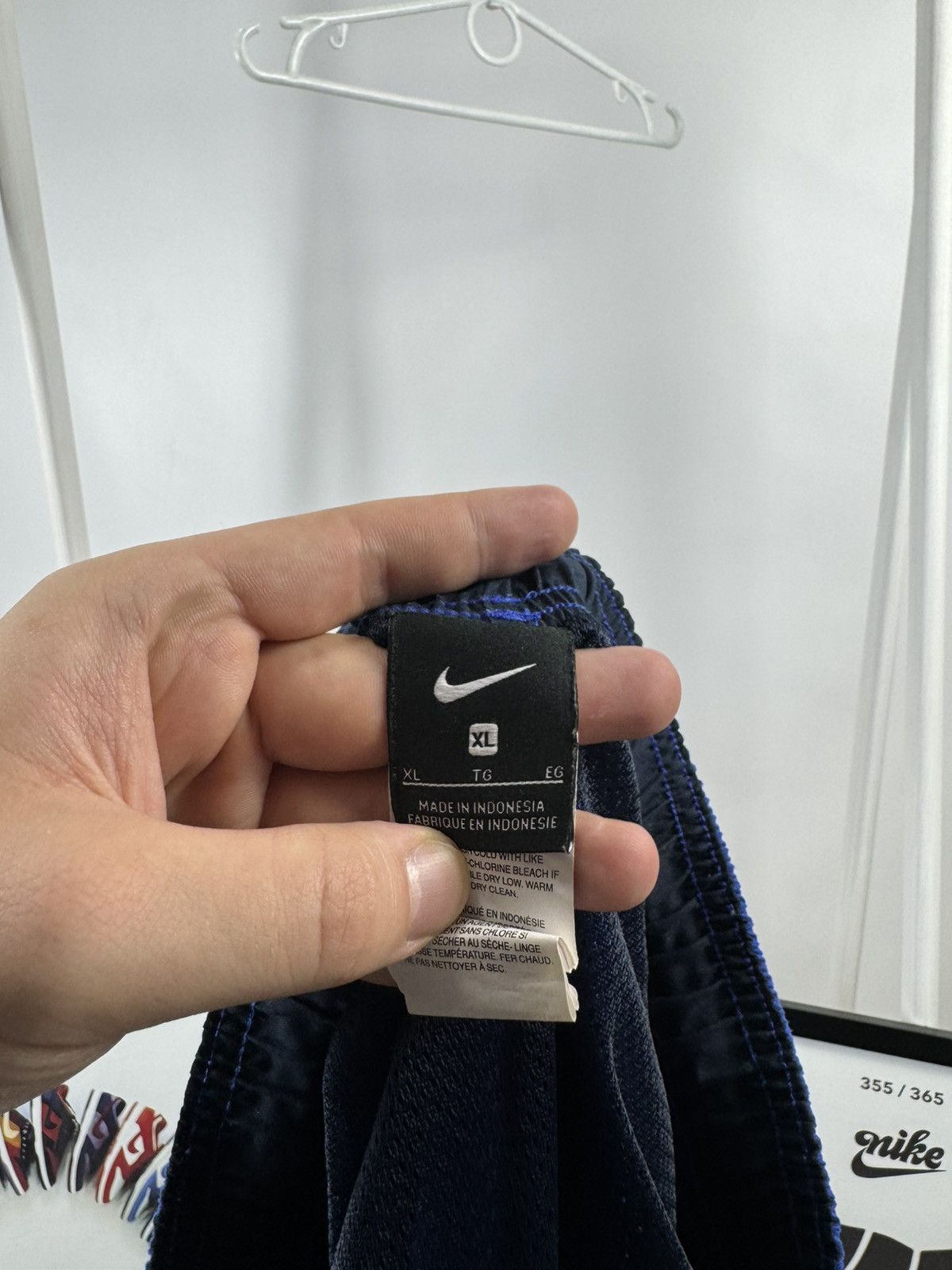 Nike Rare Nike Shorts Size US 36 / EU 52 - 6 Thumbnail