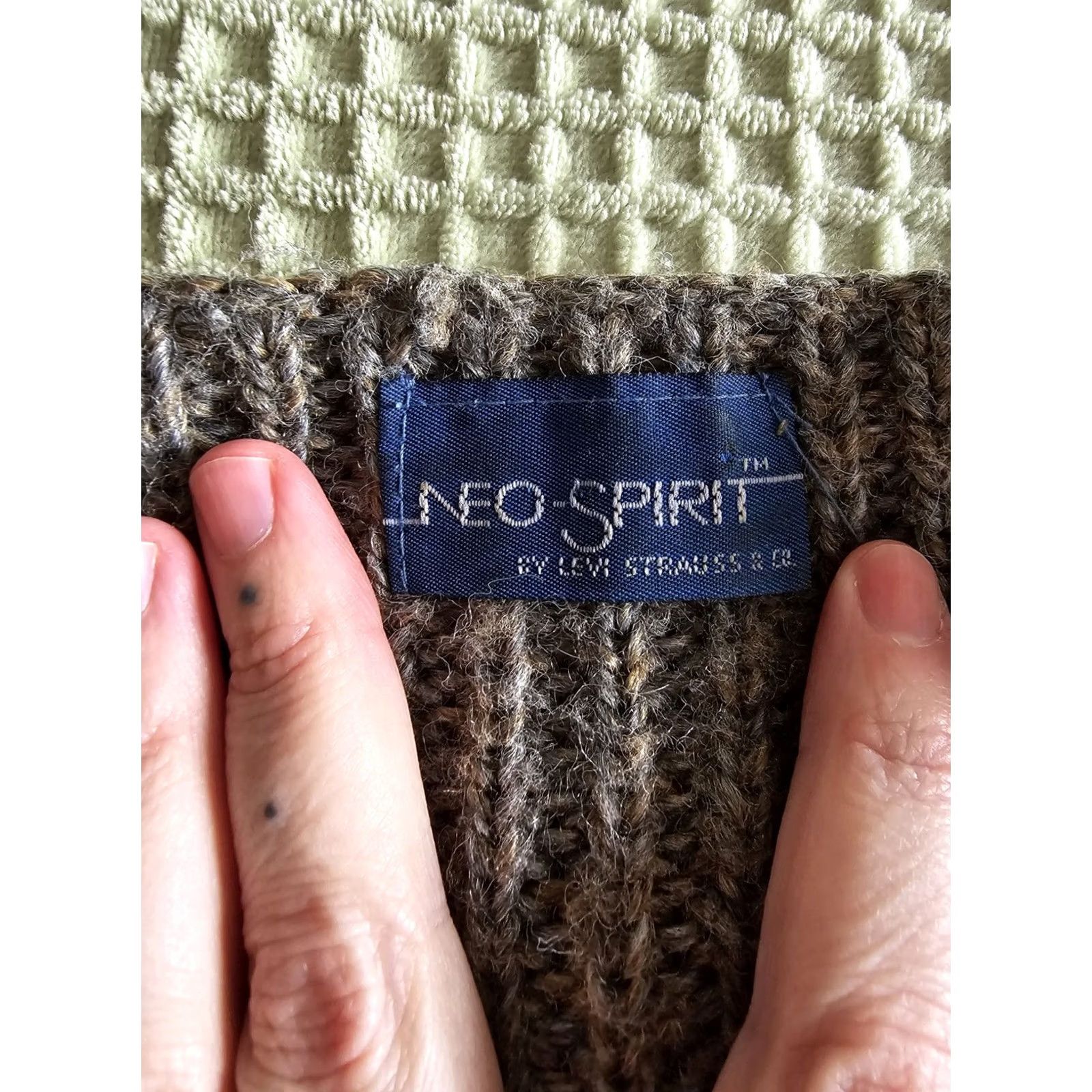Levi's VINTAGE Levi's Cardigan Sweater Womens Large Pockets Wool Neo Spirit 1980s Green Size L / US 10 / IT 46 - 5 Thumbnail