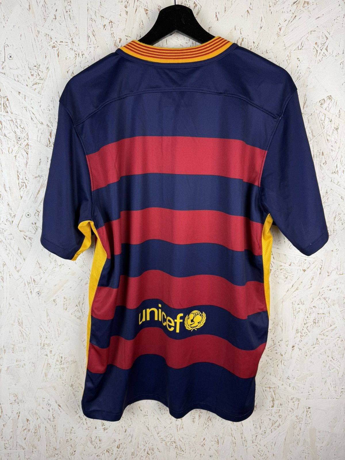 Nike Nike FC Barcelona 2015/16 Home Kit Soccer Jersey Size XL Size US XL / EU 56 / 4 - 7 Thumbnail