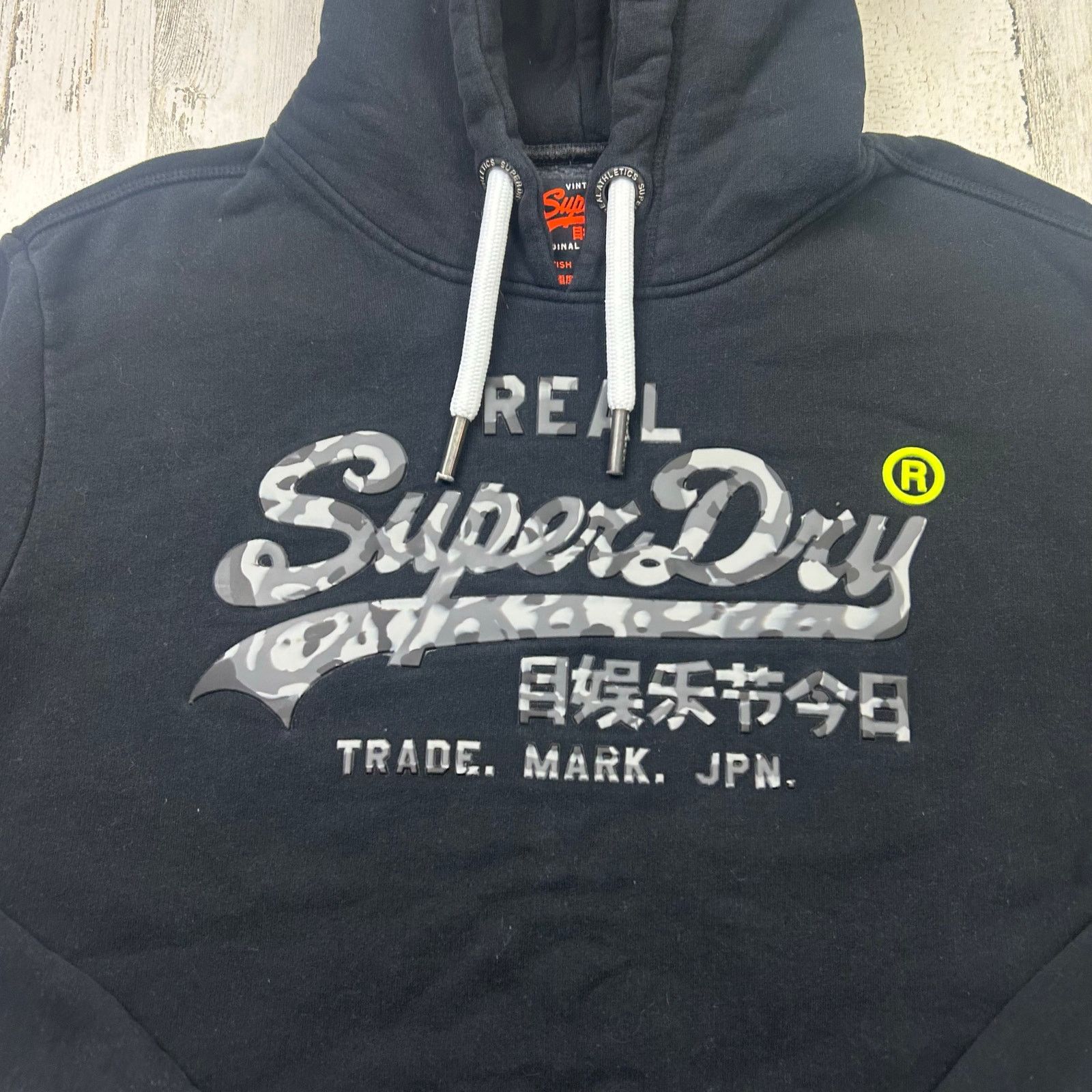 Superdry Superdry Hoodie Men's Vintage Textured Logo Metallic Hoodie Size US L / EU 52-54 / 3 - 2 Thumbnail