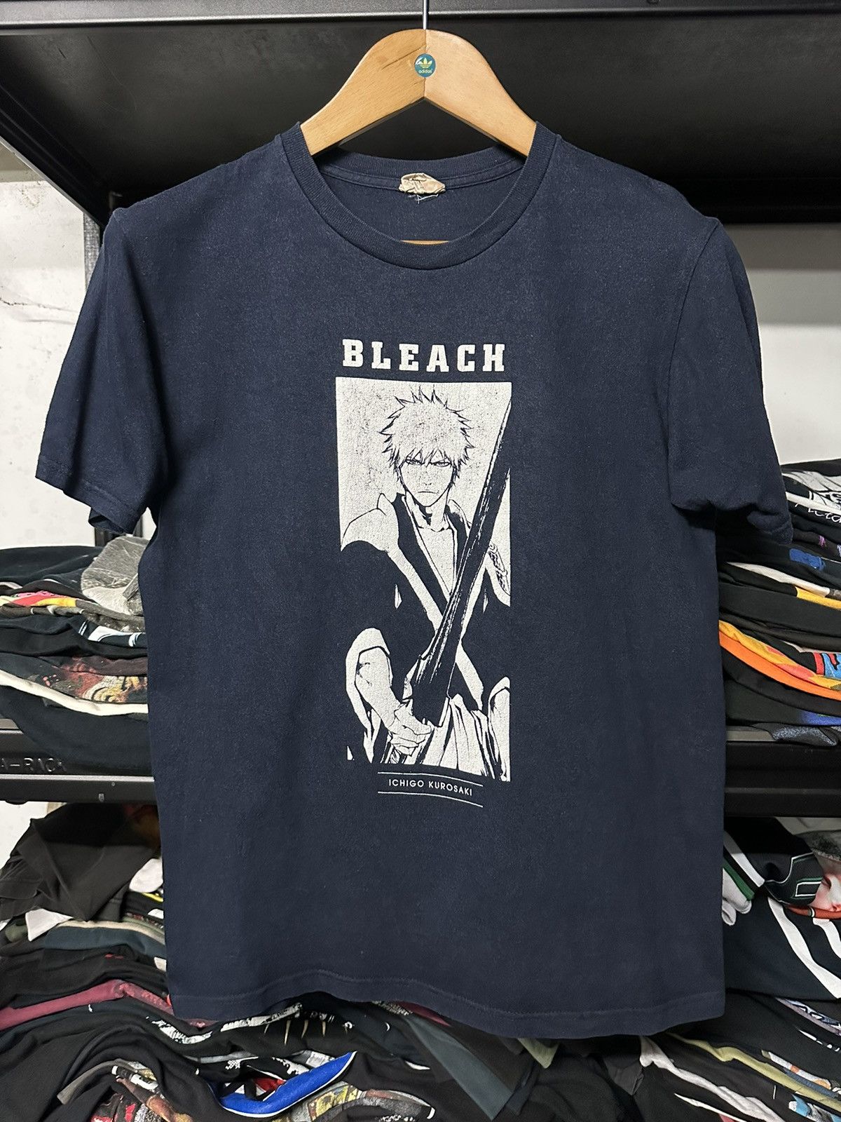 Anime × Vintage Vintage Anime Bleach Ichigo Kurosaki Faded Tee Size US M / EU 48-50 / 2 - 1 Thumbnail