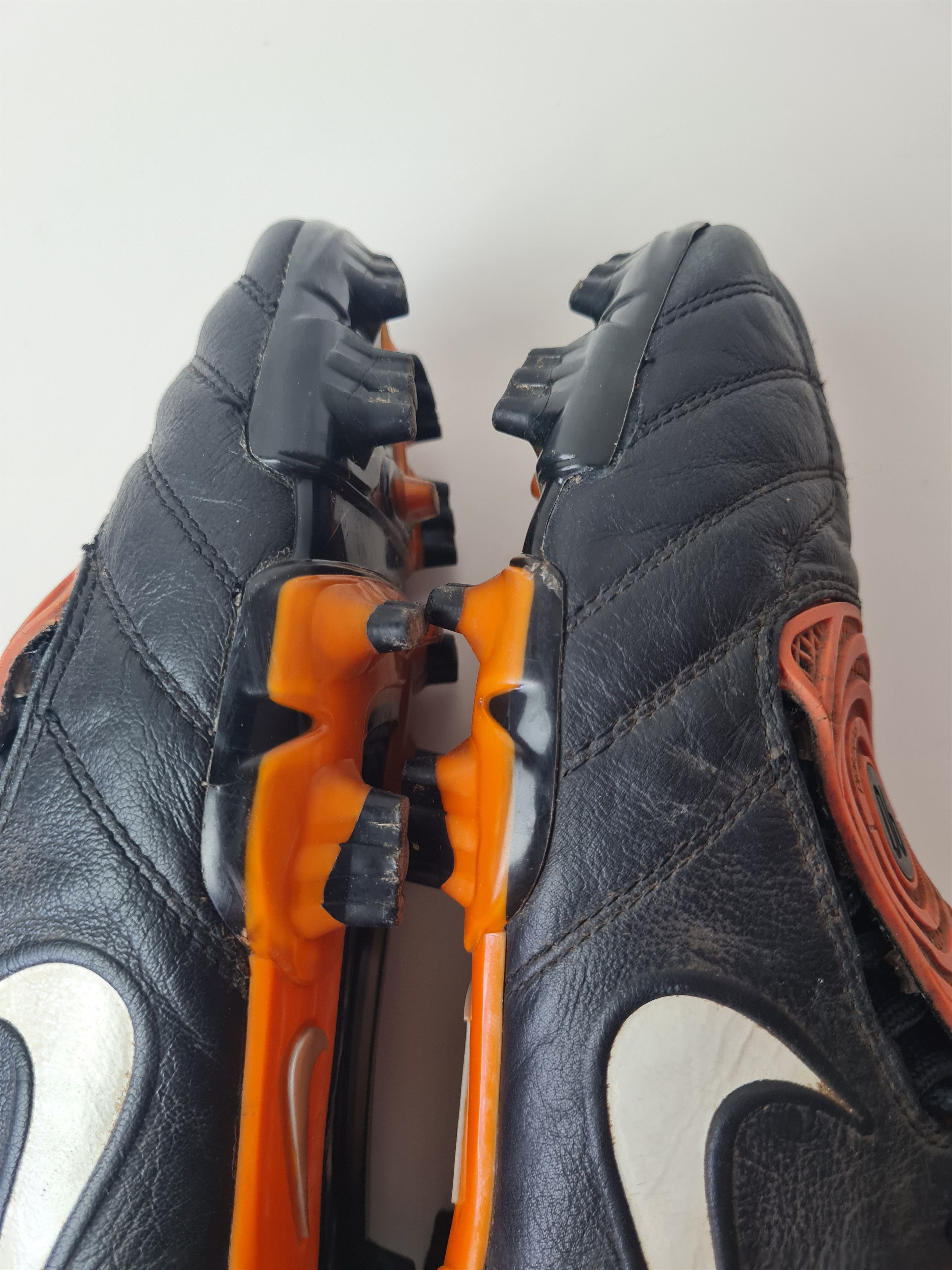 Nike Football Soccer Cleats NikeTotal 90 Laser Black Orange Size US 8 / EU 41 - 15 Thumbnail