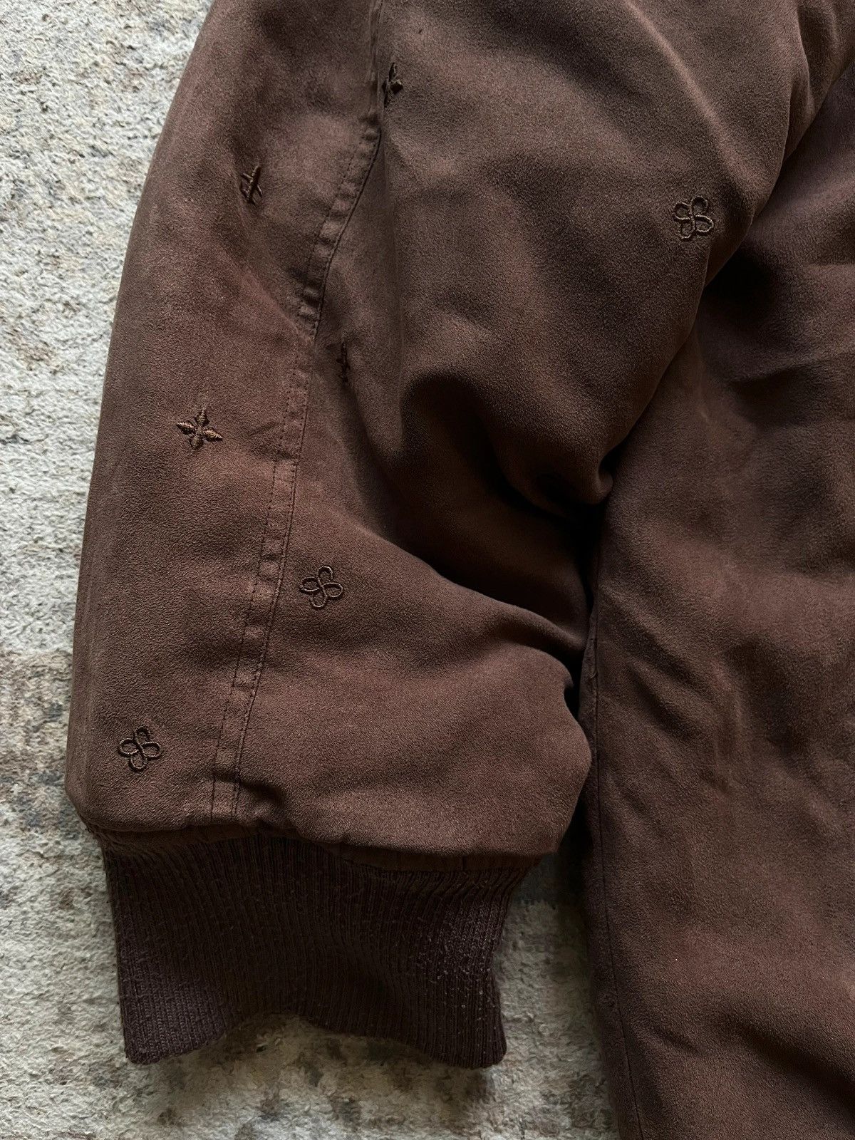 Karl Kani Karl Kani Vintage Hip-Hop Puffer Jacket Velour Monograms Size US XL / EU 56 / 4 - 2 Thumbnail