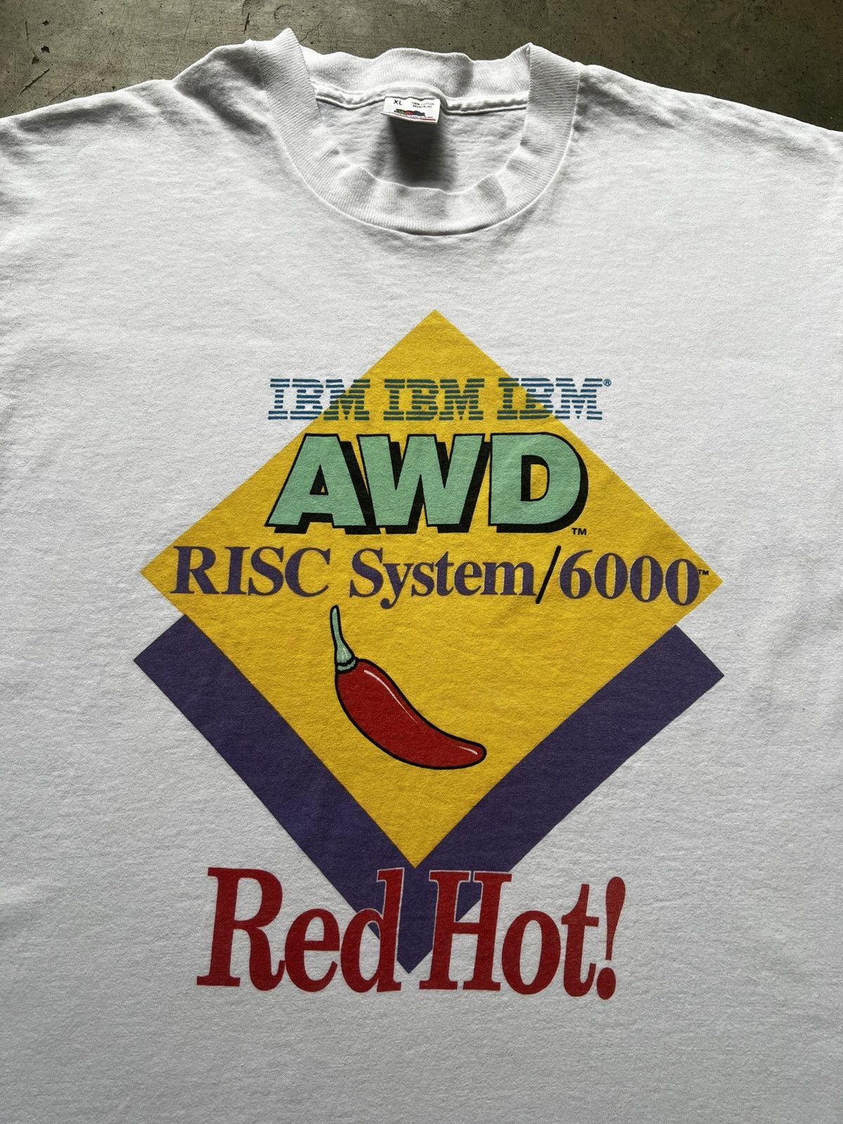 Vintage ‘90s IBM RiSC System/6000 Red Hot Tech Tee Shirt Apple Art Size US XL / EU 56 / 4 - 3 Thumbnail