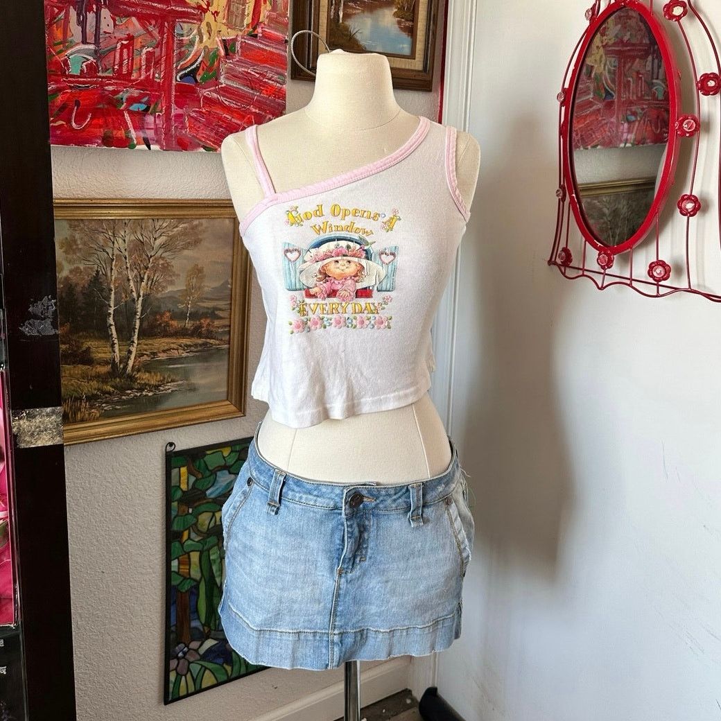 Other god opens a window everyday vintage tank top Size L / US 10 / IT 46 - 1 Thumbnail