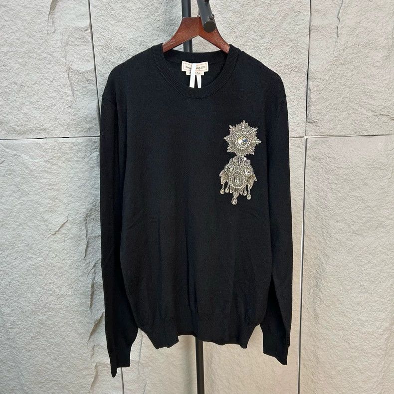 Alexander McQueen Alexander Mcqueen Black gemstone embroidered wool sweater Size US M / EU 48-50 / 2 - 1 Thumbnail