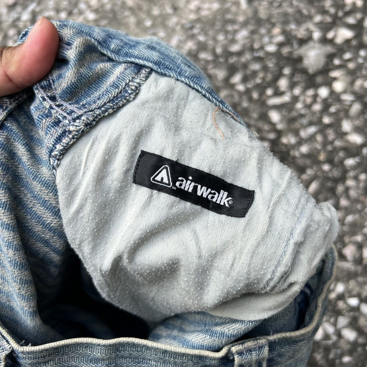 Airwalk “y2k style” AIR WALK DISTRESS CARPENTER JEANS Size US 29 - 11 Thumbnail
