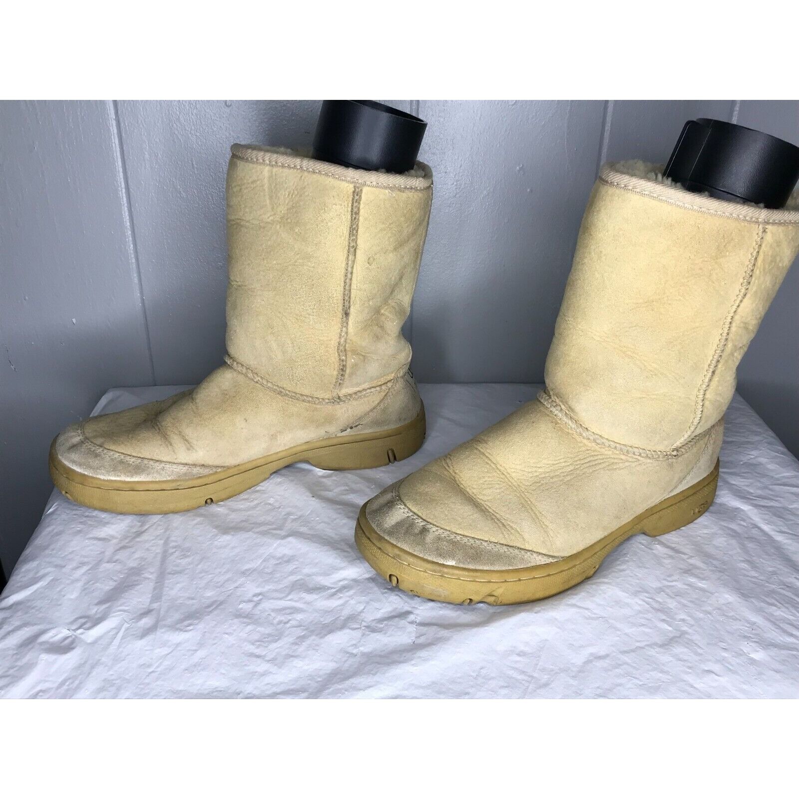 Ugg Ugg Ultimate Short Leather Shearling Boots Women’s Size 8 US Size US 8 / IT 38 - 3 Thumbnail