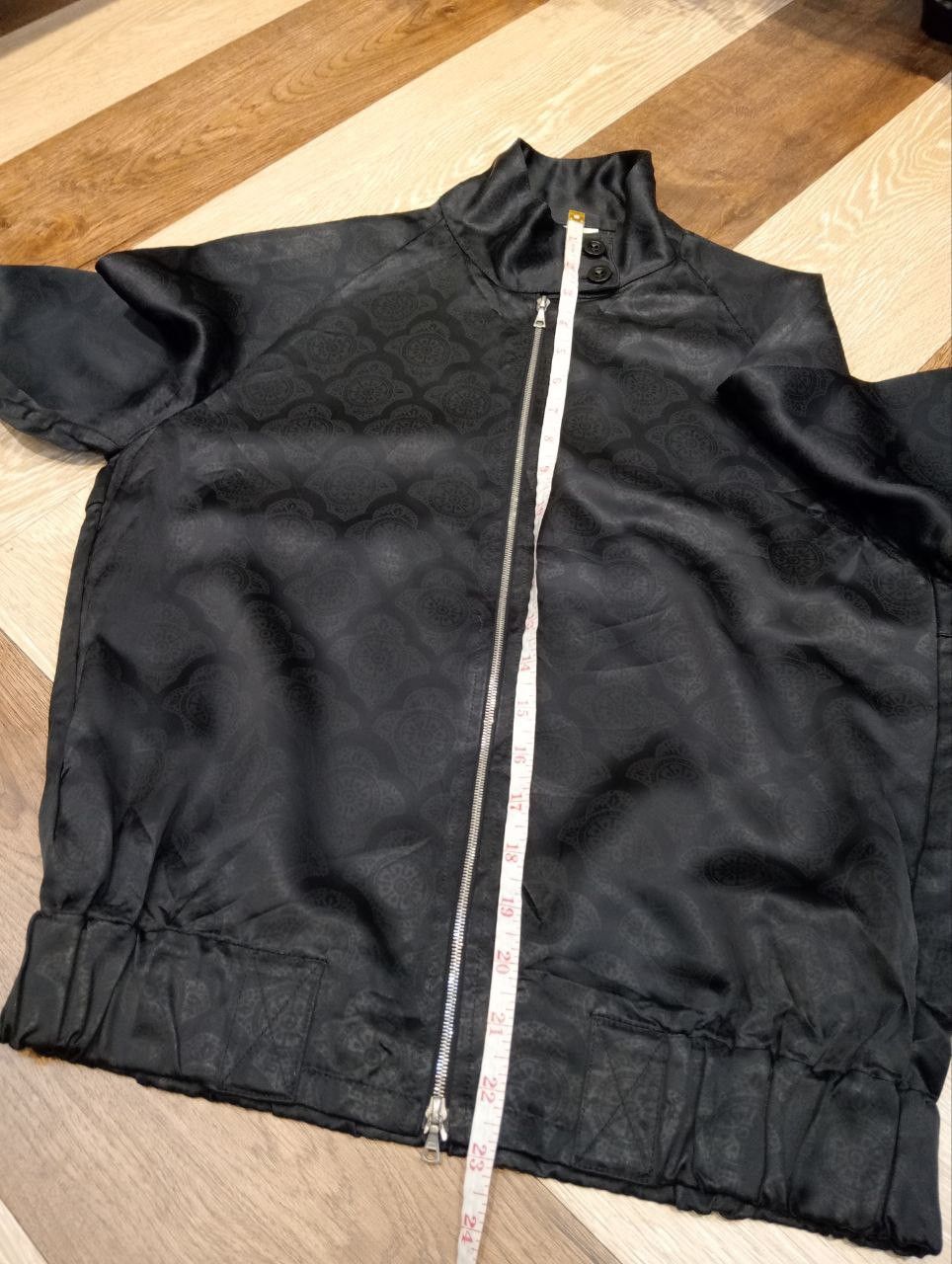 Dries Van Noten DRIES VAN NOTEN 100% RAYON BOMBER JACKET - SIZE 36 Size US XS / EU 42 / 0 - 16 Thumbnail