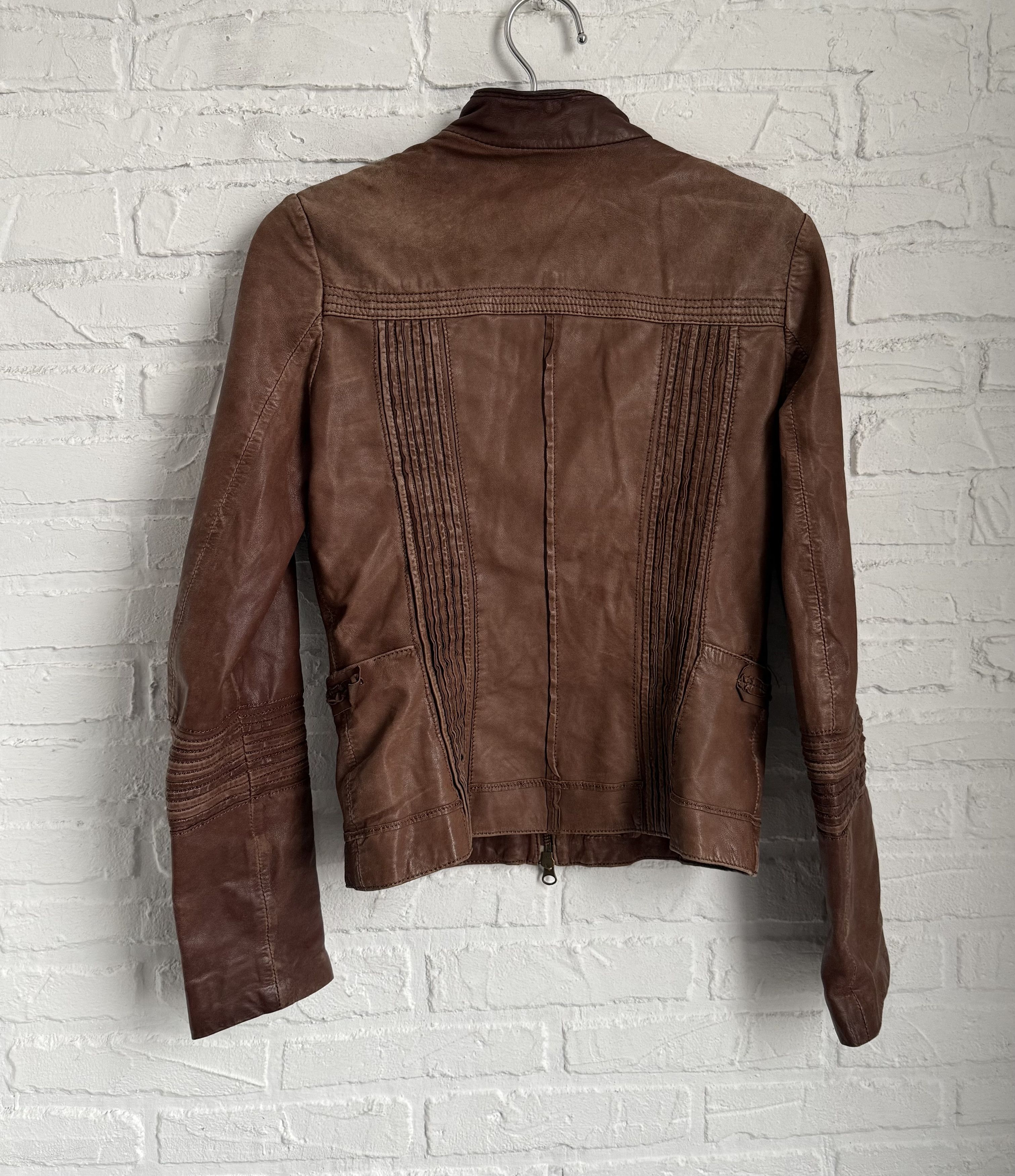 MAX&Co. Vintage Max Mara Max&CO brown leather biker jacket Size S / US 4 / IT 40 - 16 Thumbnail