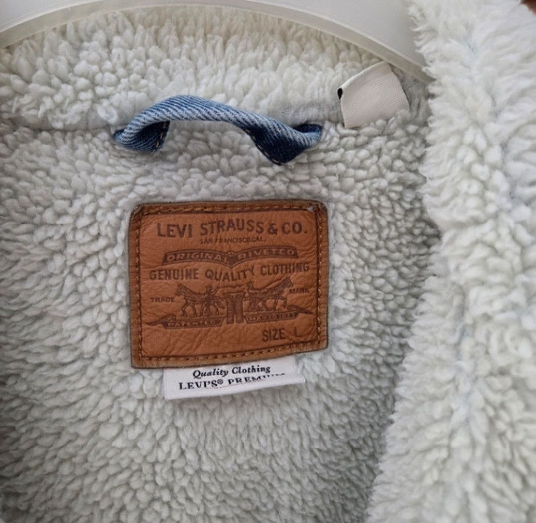 Levi's Levi's Sherpa Trucker Jacket, L, NWOT Size US L / EU 52-54 / 3 - 4 Thumbnail