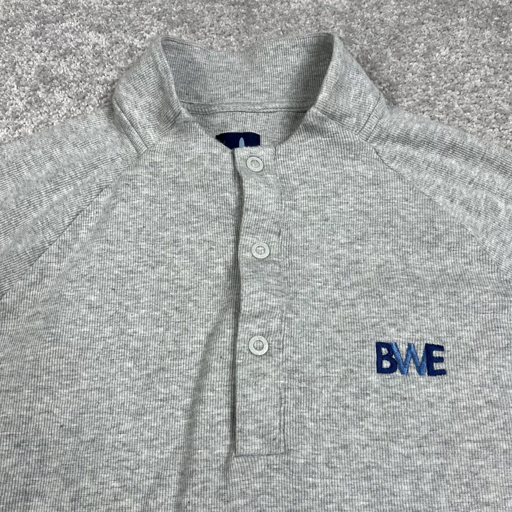 johnnie-O Johnnie-O Shirt Mens Large Gray 1/4 Snap Pullover Mock Neck Embroidered BWE Shirt Mens Large Gray 1/4 Snap Pullover Mock Neck Embroidered BWE Size US L / EU 52-54 / 3 - 3 Thumbnail