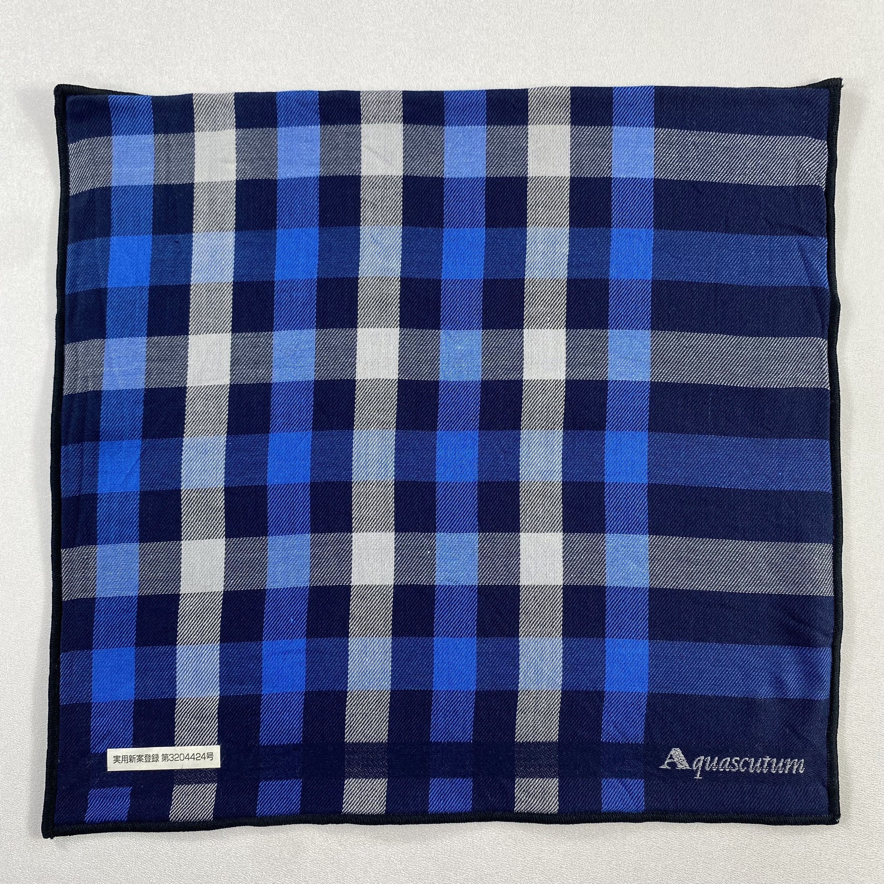 Aquascutum × Vintage Aquascutum Handkerchief / Neckerchief / Bandana-P1930 Size ONE SIZE - 1 Thumbnail