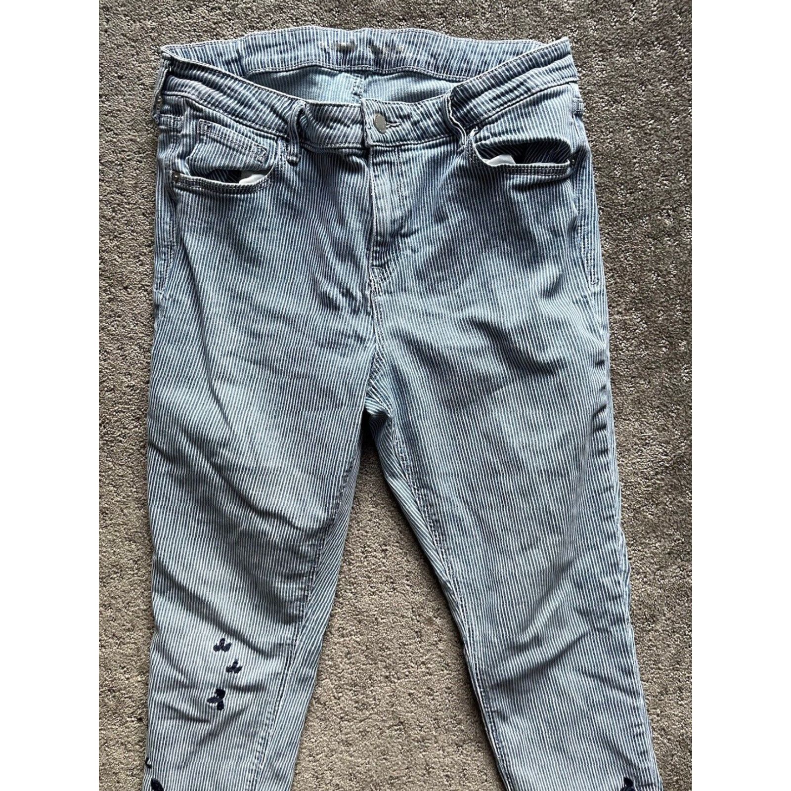 Old Navy Old Navy Jeans Women’s 14 Blue Striped Embroidered Mid Rise Skinny 5-Pocket Denim Cotton Blend N/A Raw Vintage: No Size 36" / US 14 / IT 50 - 2 Thumbnail