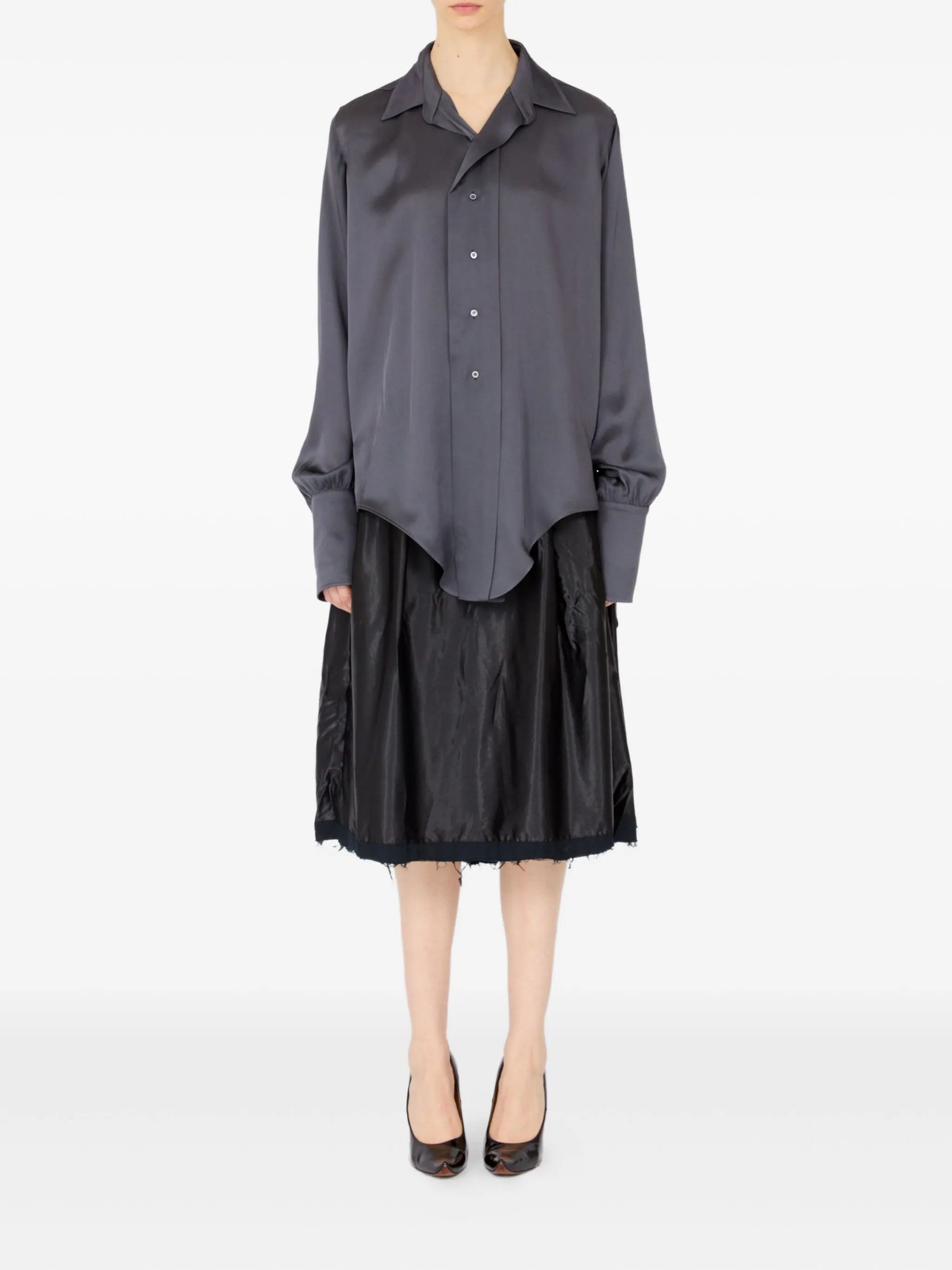 Maison Margiela o1w1db10526 Long-sleeved Satin Shirt in Dark Grey Size L / US 10 / IT 46 - 2 Thumbnail