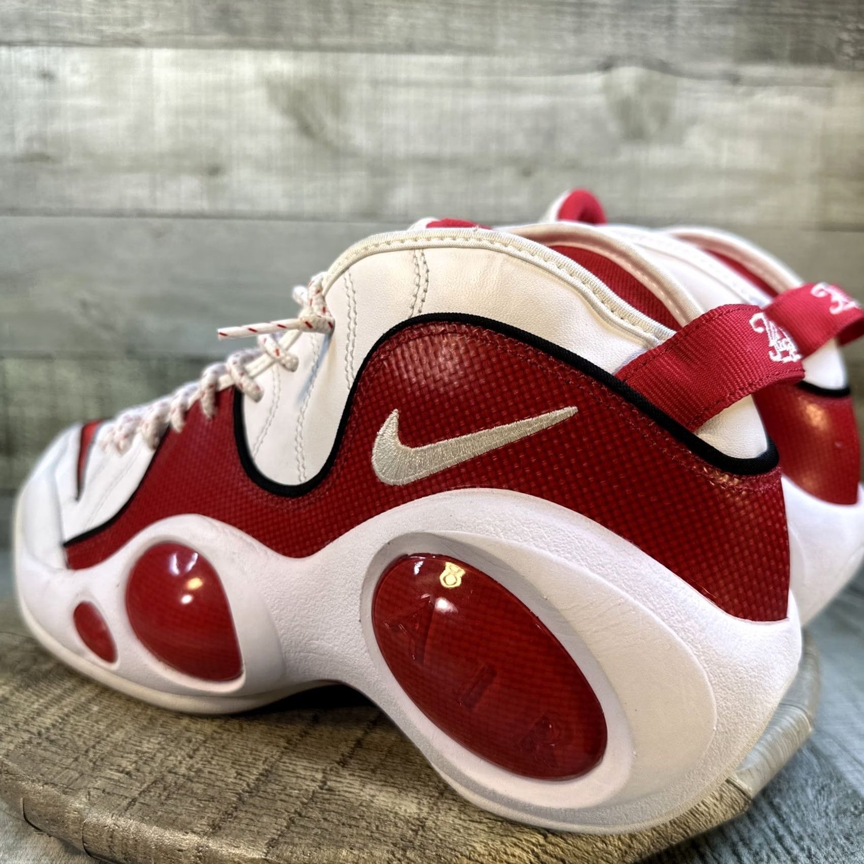 Nike Nike Air Zoom Flight 95 Sneaker Men 9.5 White Leather DX1165-100 2023 True Red Size US 10 / EU 43 - 6 Thumbnail