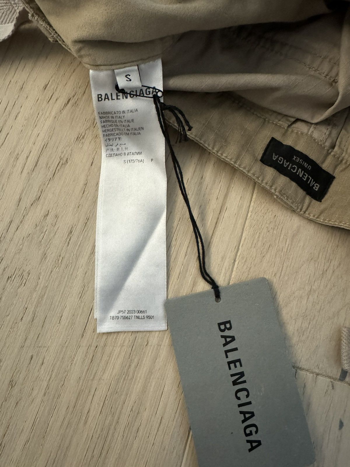 Balenciaga Balenciaga Large Camo Cargo Pants Size US 34 / EU 50 - 10 Thumbnail