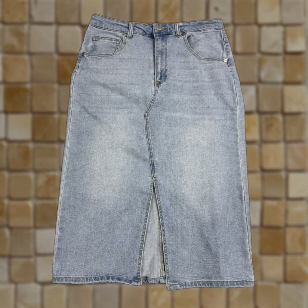 Denime OAT New York Shirt Denim Midi Front Split Light Wash Blue 10 Womens Cotton Blend A-Line Midi Denim Shirt Size L / US 10 / IT 46 - 1 Thumbnail