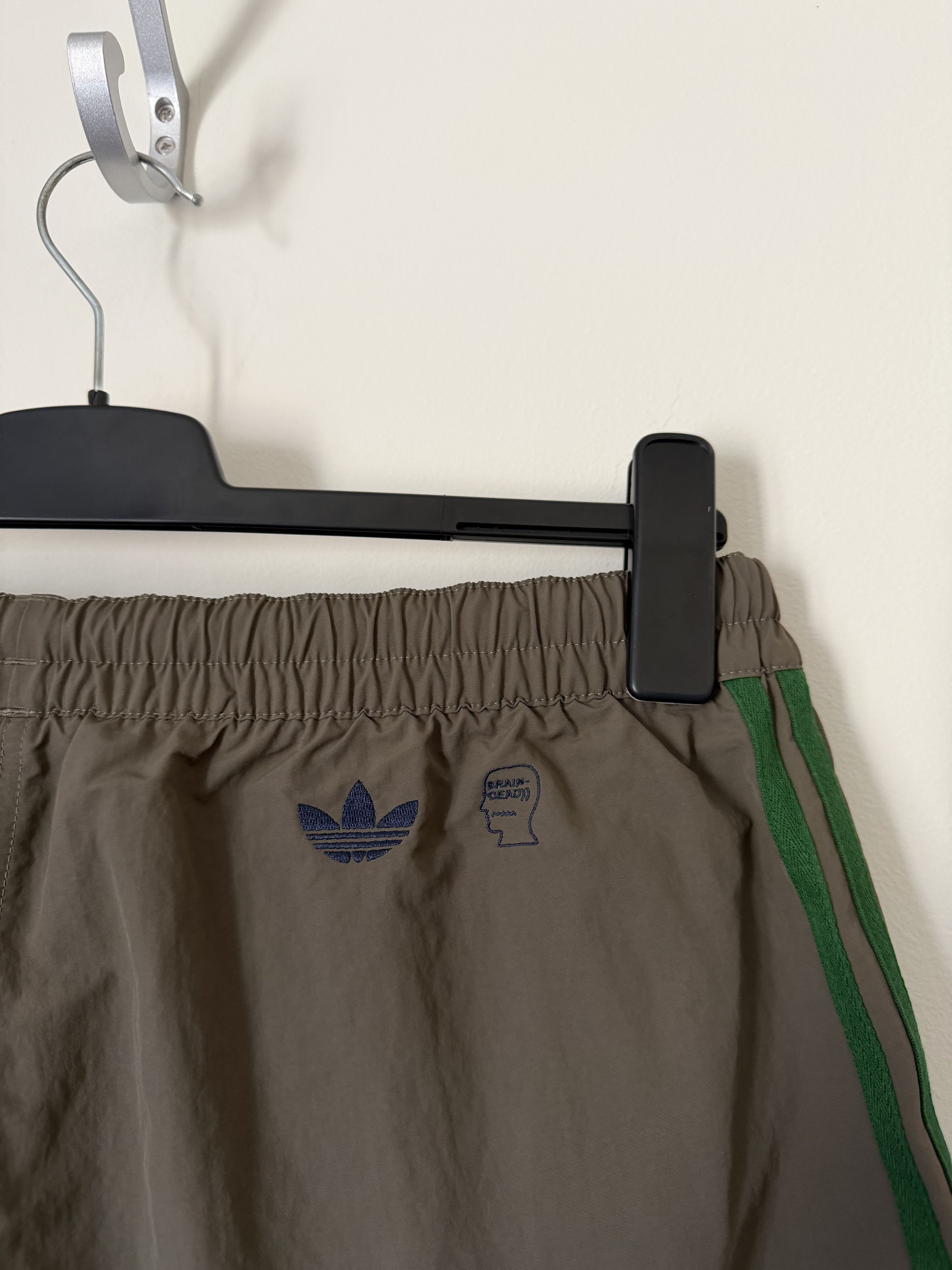 Adidas × Brain Dead Brain Dead Adidas Track Shorts in Brown Size US 32 / EU 48 - 5 Thumbnail