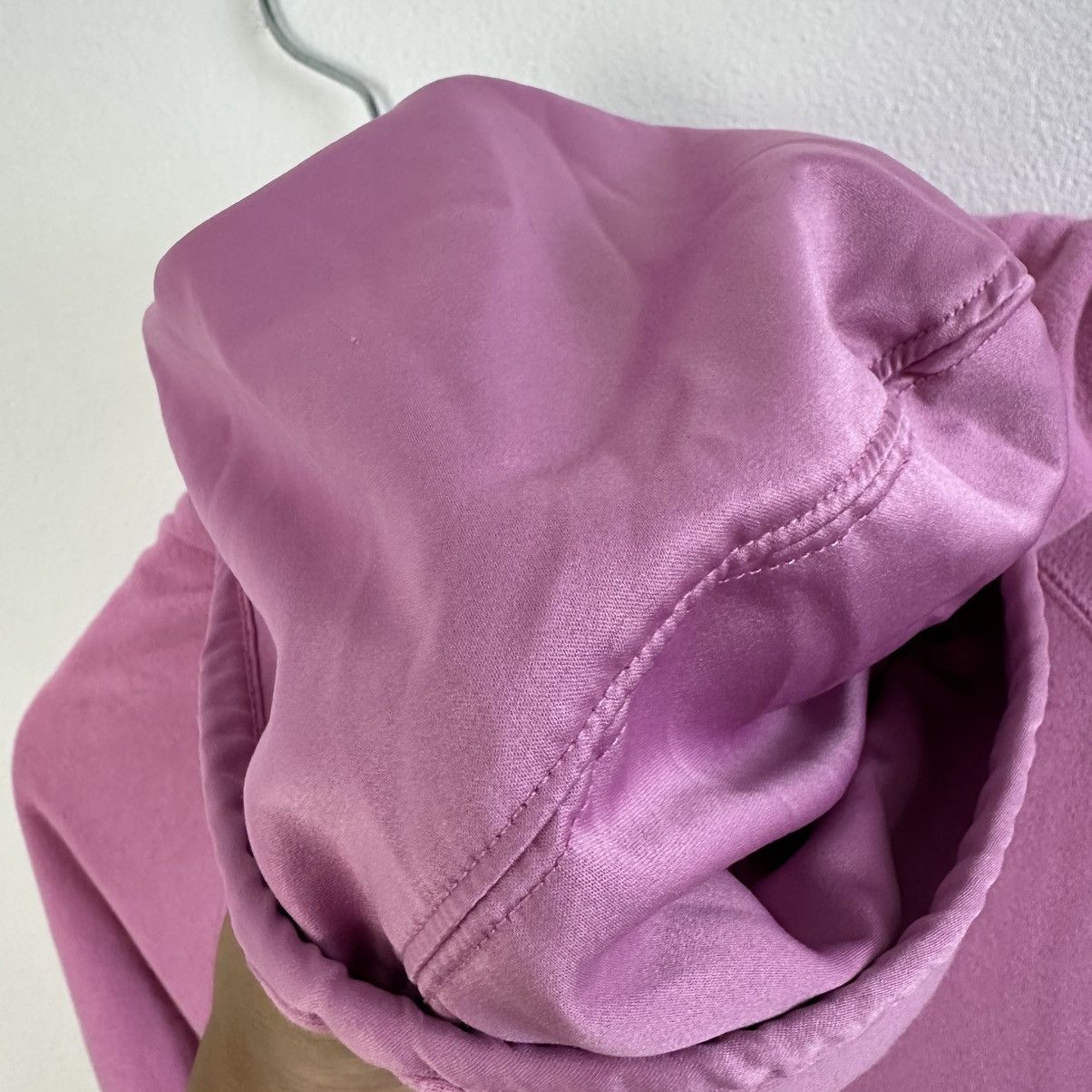 Nike × Vintage Vintage Nike Hoodie Sweatshirt Pink Satin Size L / US 10 / IT 46 - 4 Thumbnail