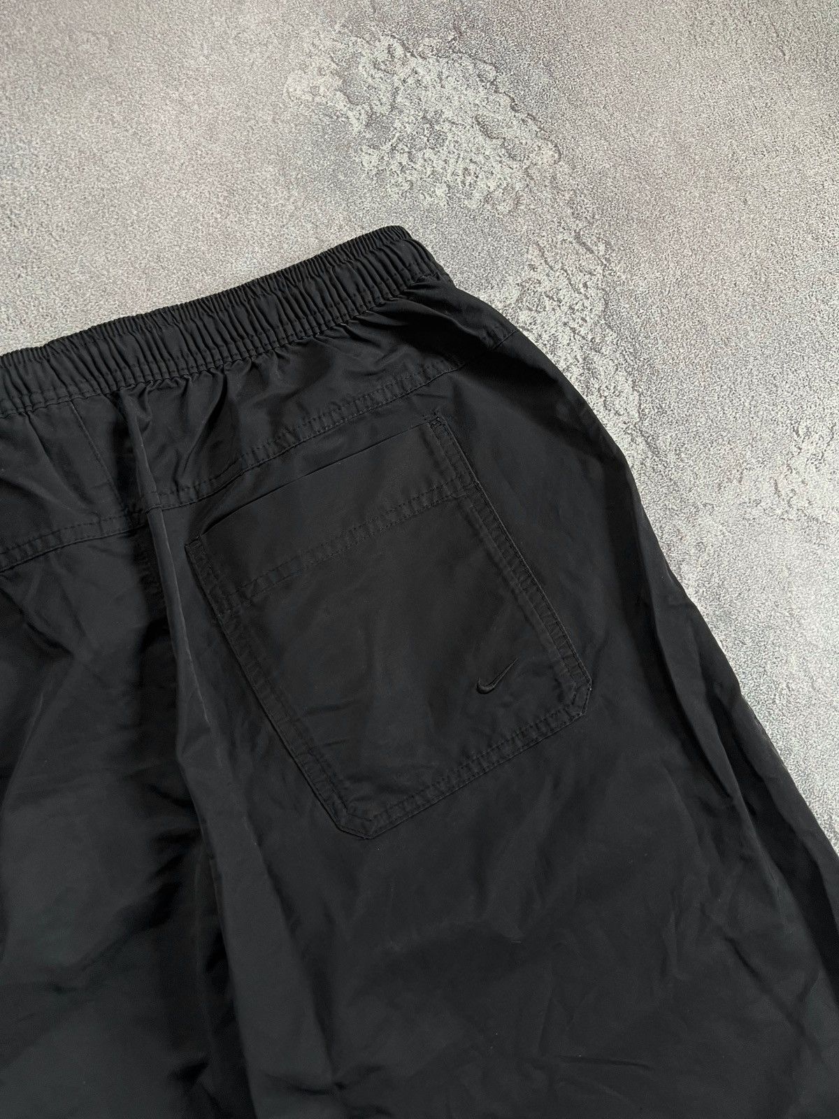 Nike Vintage Nike Breeches Shorts Nylon Swoosh Logo Size M Hype Size US 34 / EU 50 - 5 Thumbnail