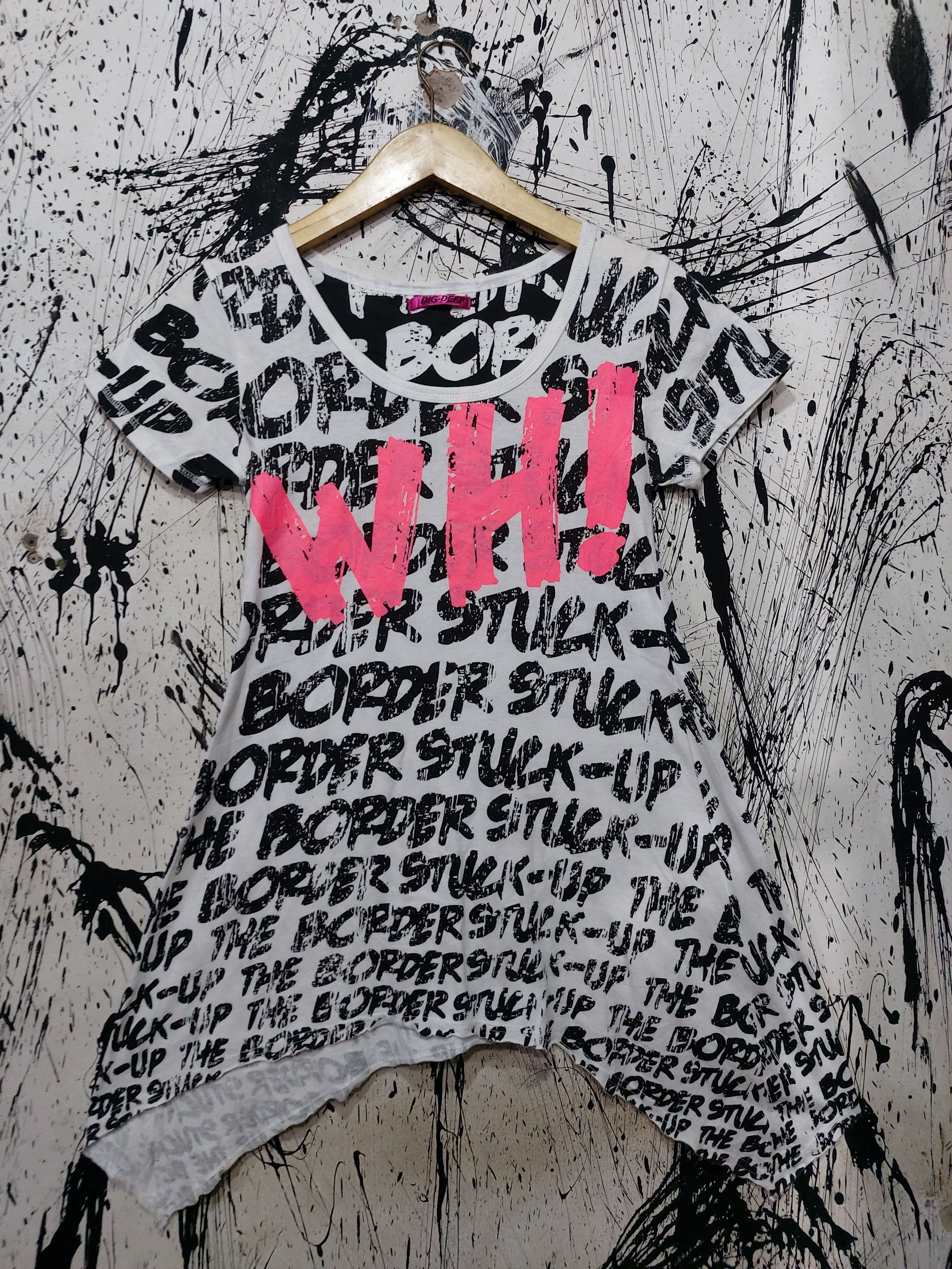 14th Addiction Y2K JAPANESE DIG DEEP BORDER STUCK UP TEE Size M / US 6-8 / IT 42-44 - 1 Thumbnail