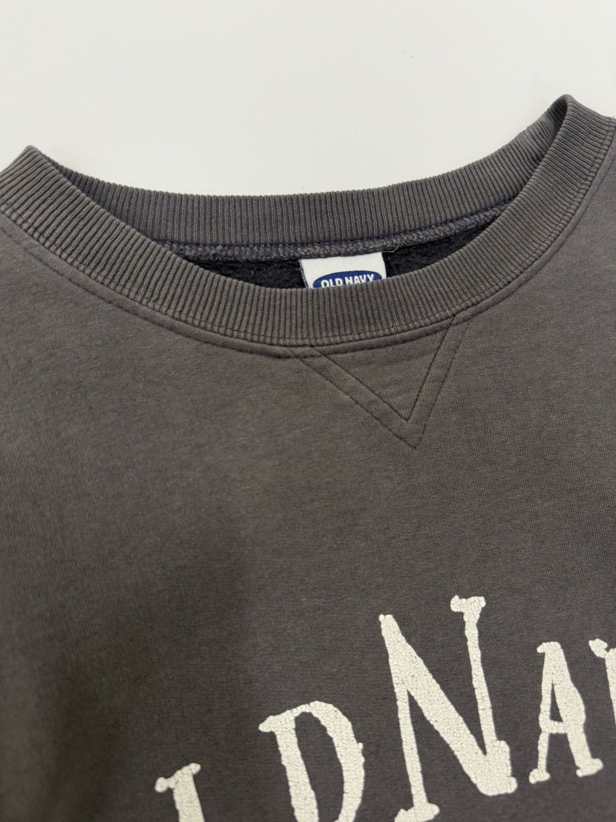 Old Navy 🔥 90's Japanese Distressed Sunfaded Old Navy Sweatshirt - L Size US S / EU 44-46 / 1 - 5 Thumbnail