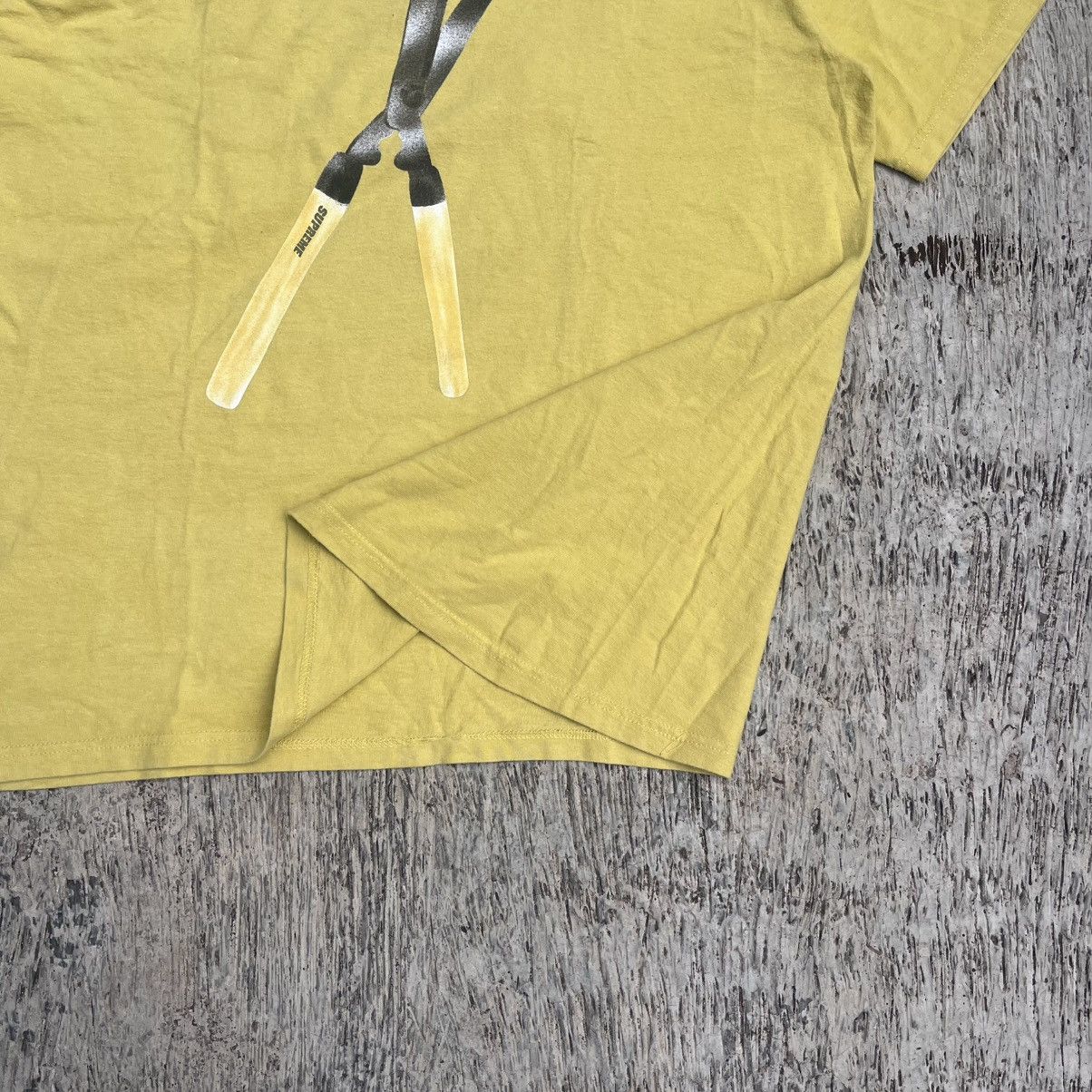 Supreme SS19 Supreme T-Shirt Size US M / EU 48-50 / 2 - 6 Thumbnail
