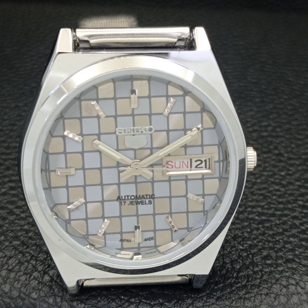 Seiko REFURBISHED VINTAGE SEIKO 5 AUTO JAPAN MENS WATCH a440201 Size 38 - 3 Thumbnail