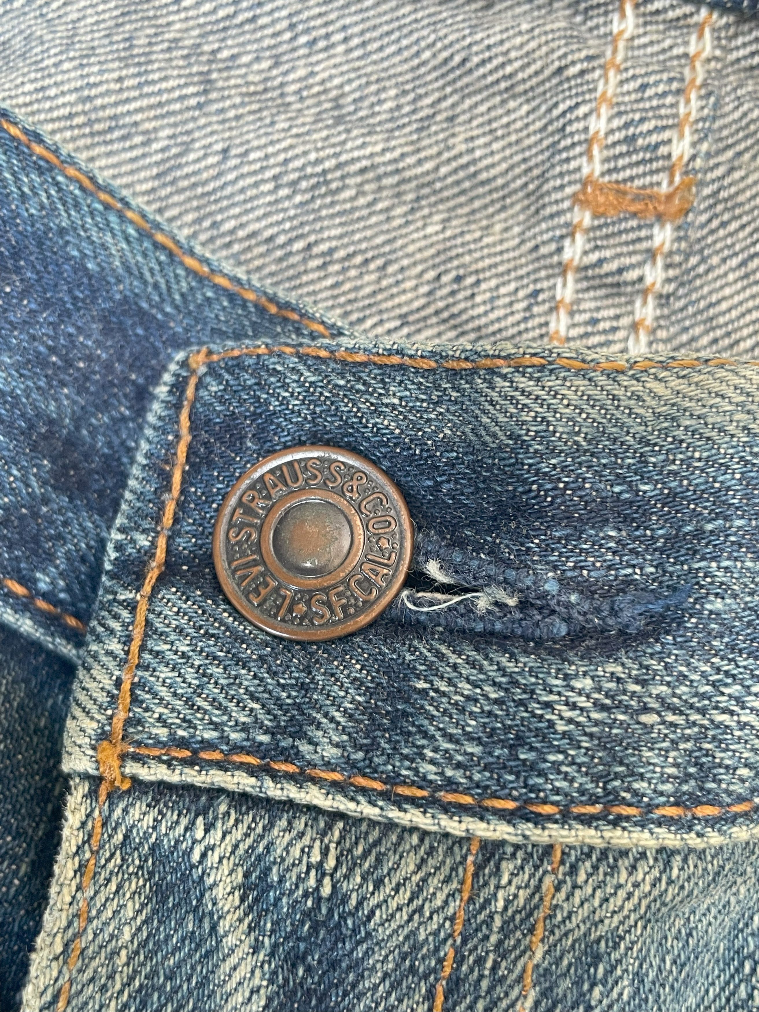 Levi's Vintage Levis 505 Distresed Size US 34 / EU 50 - 11 Thumbnail
