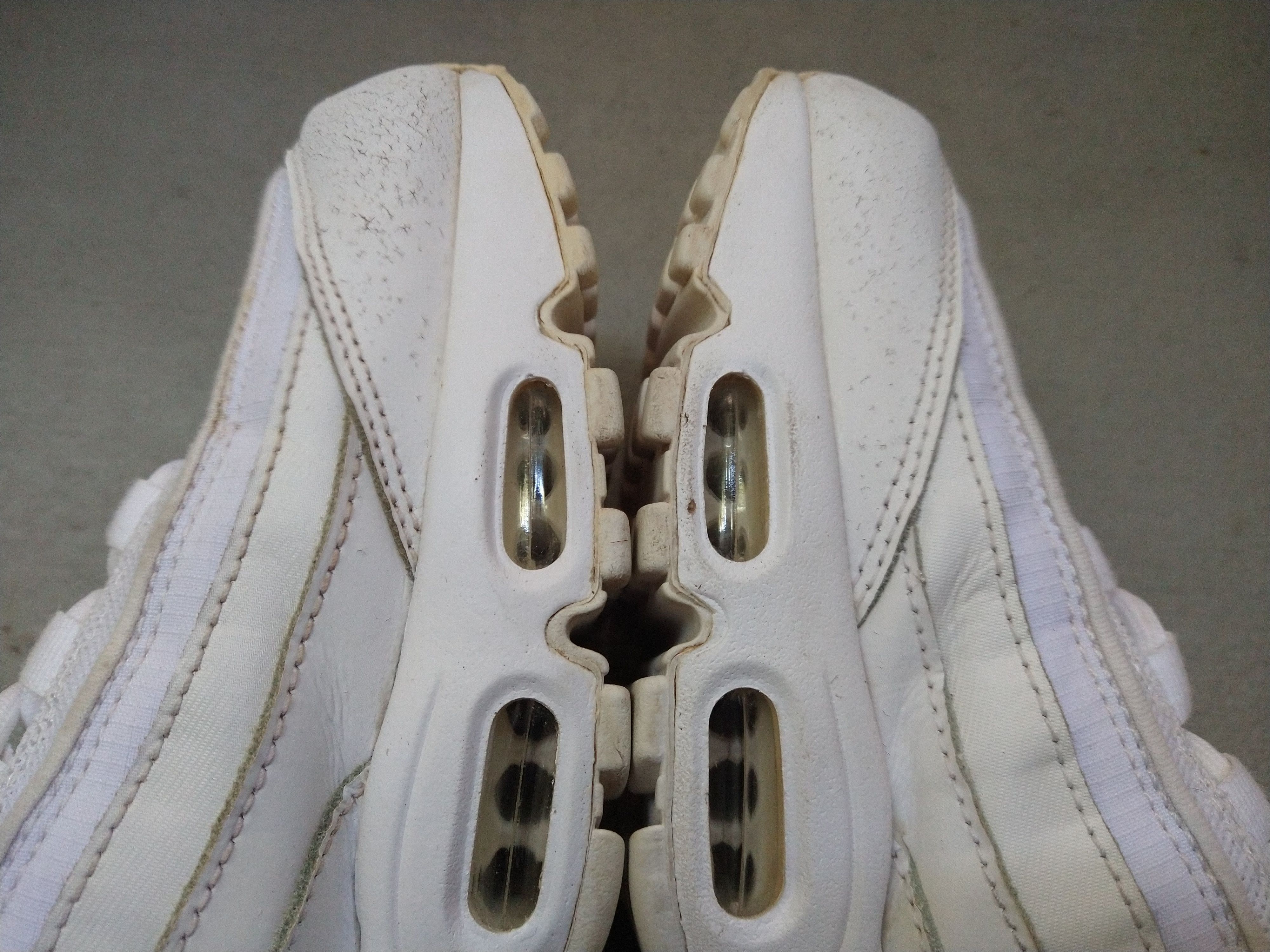 Nike Nike Air Max 95 Essential Triple White Size 10 CT1268-100 Size US 10 / EU 43 - 6 Thumbnail