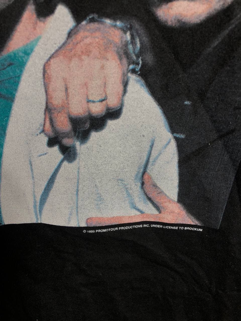 Vintage VINTAGE BROCKUM THE ROLLING STONES WORLD TOUR T-SHIRT 90s Size US XL / EU 56 / 4 - 3 Thumbnail