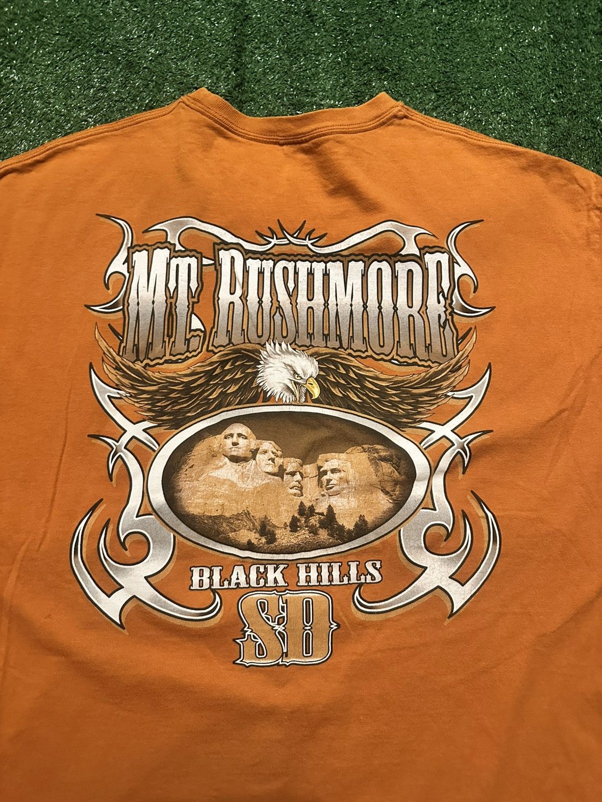 Other Vintage Y2K Mt. Rushmore Black Hills SD Eagle Shirt Size US XXL / EU 58 / 5 - 2 Thumbnail