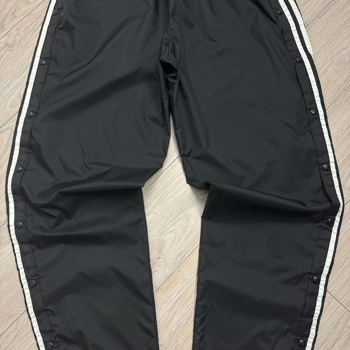 Adidas Rare 90s Adidas Vintage Tearaway Drill Nylon Track Jogger Size US 31 - 11 Thumbnail