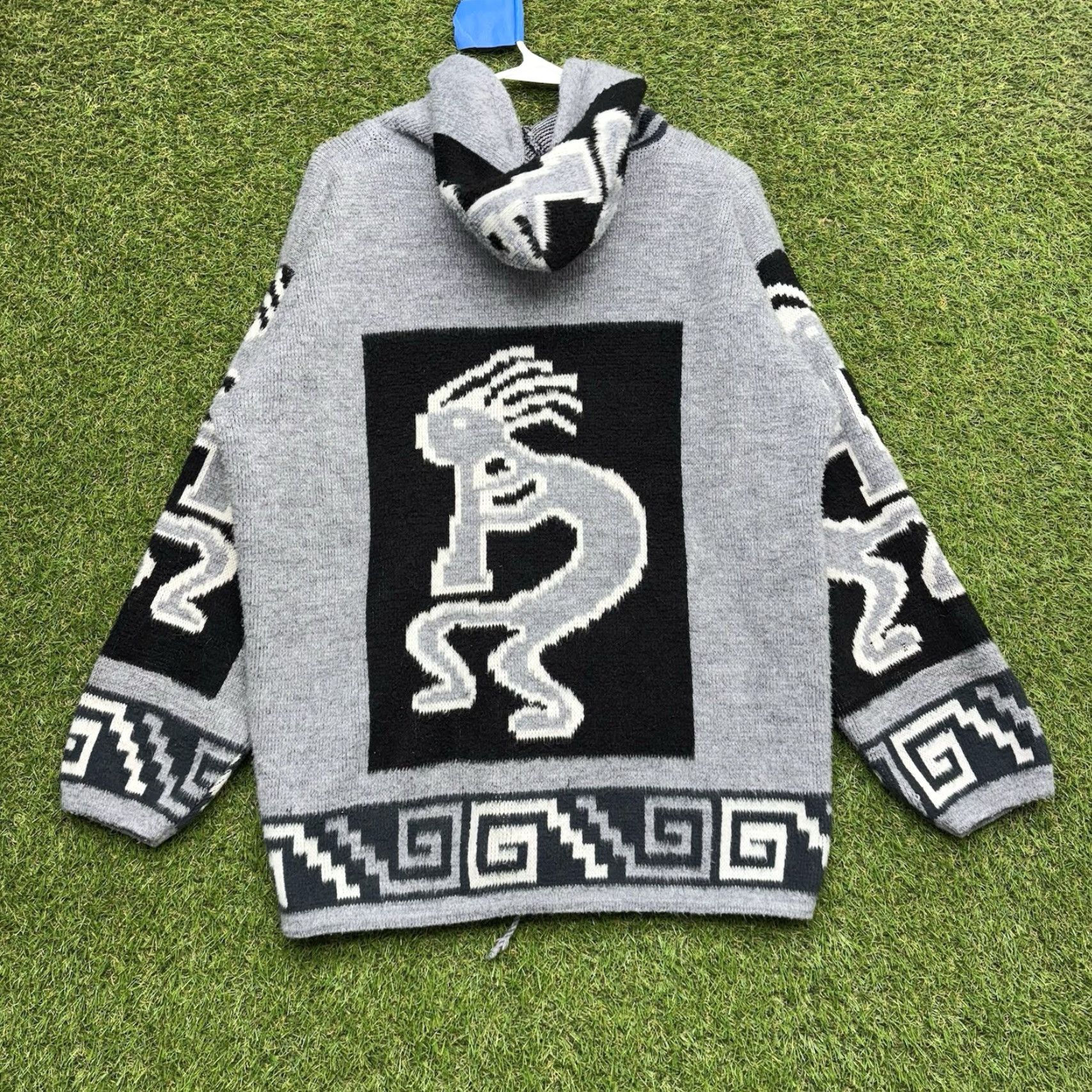 Vintage VINTAGE Genesis Geometric Aztec Knit Full Zip Hoodie Sweater Men L Gray 90s Wool Fleece Warm Winter Hoodie Mens Large 90s Aztec Geometric Pattern Size US L / EU 52-54 / 3 - 2 Thumbnail