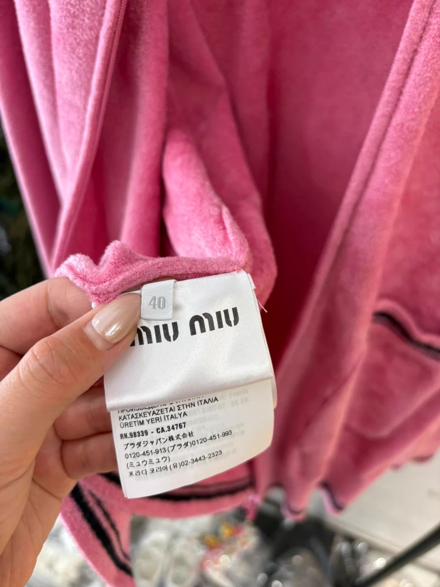 Miu Miu Miu Miu Pink Velvet Shirt-Style Casual Jacket 40 Size S / US 4 / IT 40 - 7 Thumbnail