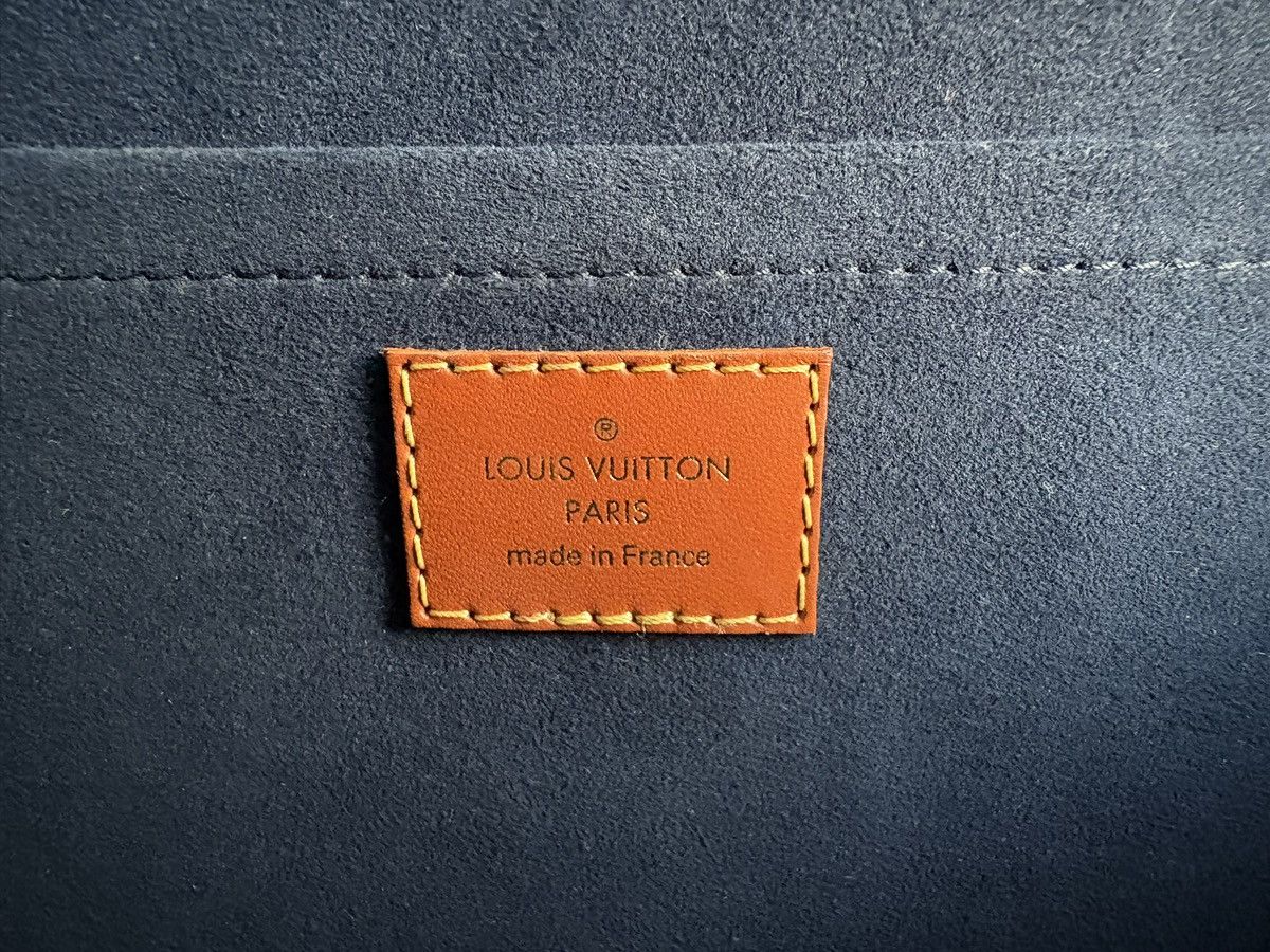 Louis Vuitton Louis Vuitton Rare Limited Edition Top Handle Bag Size ONE SIZE - 10 Thumbnail