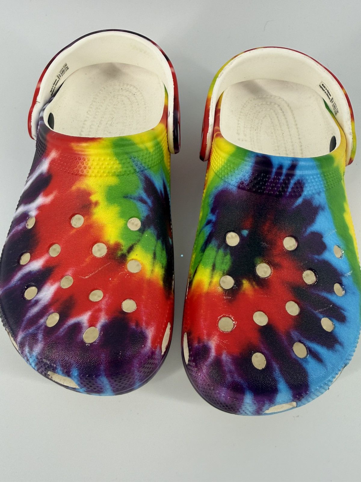 Crocs Crocs Classic Tie-Dye Clogs Shoes Men’s Size 5 W 7 Rainbow Size US 7 / IT 37 - 6 Thumbnail