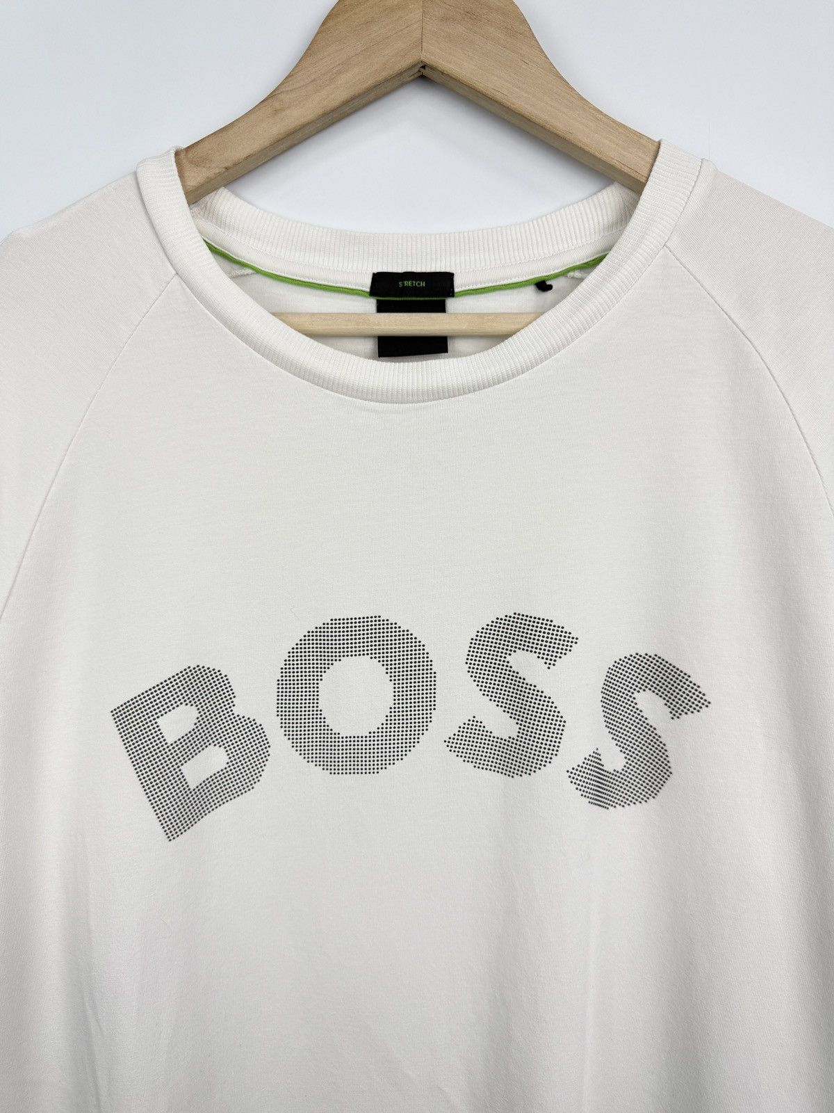 Hugo Boss 🇮🇹 Hugo Boss Luxury Classic T-Shirt Retro Rare Hype Y2K Size US L / EU 52-54 / 3 - 4 Thumbnail
